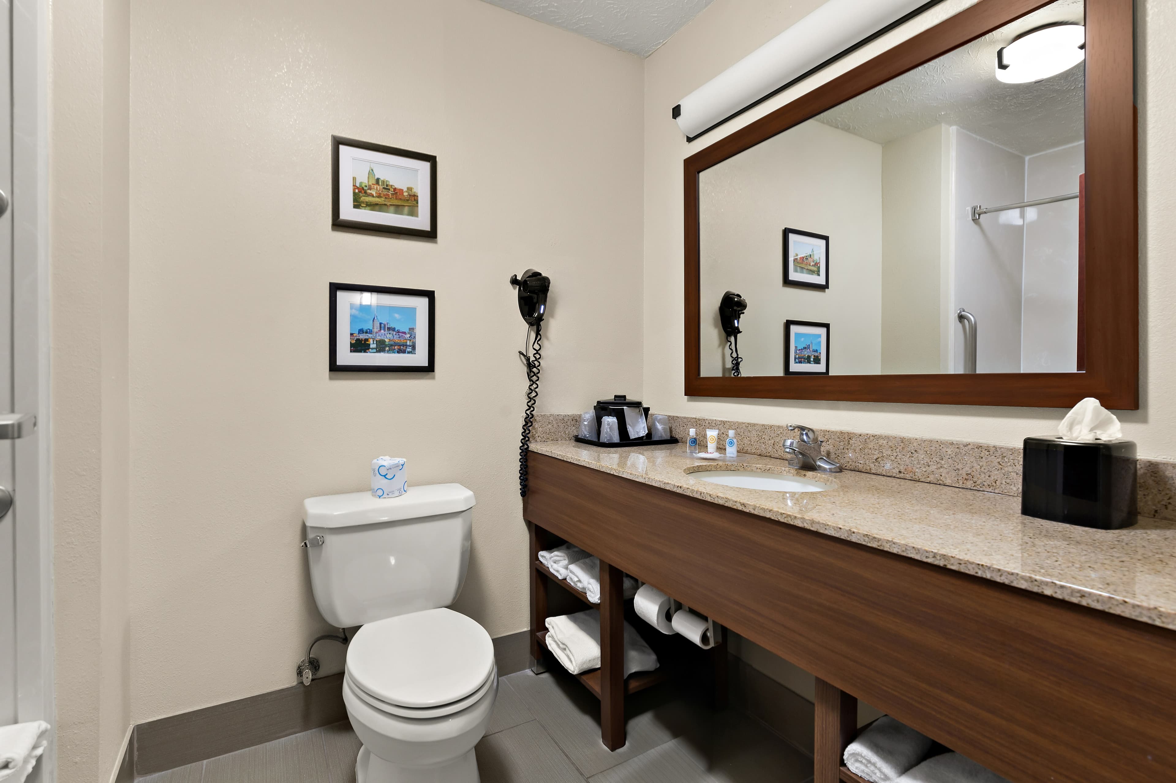 Comfort Suites Nashville near Percy Priest Lake — 12