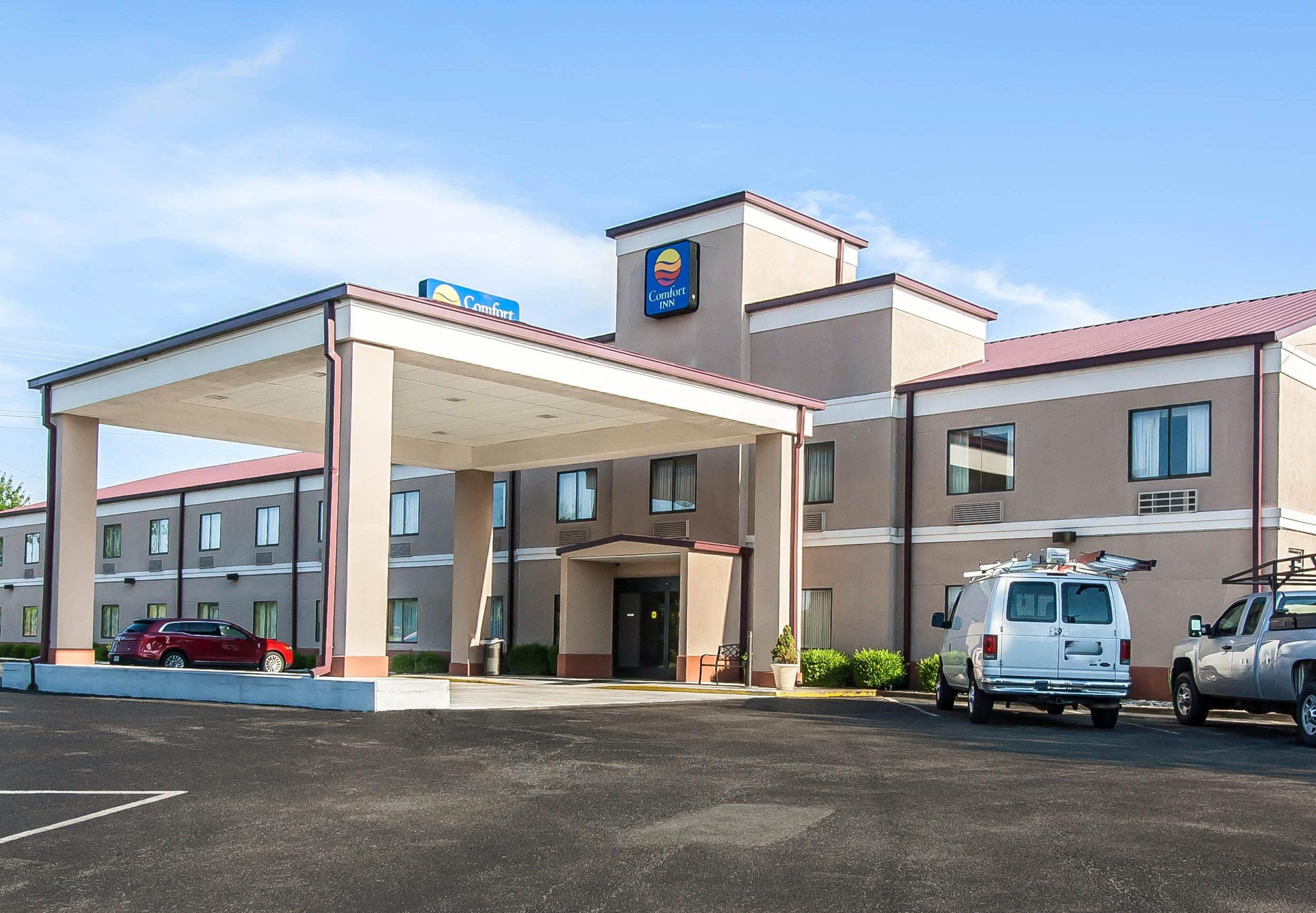 Comfort Inn Jackson I-40 - Image 1