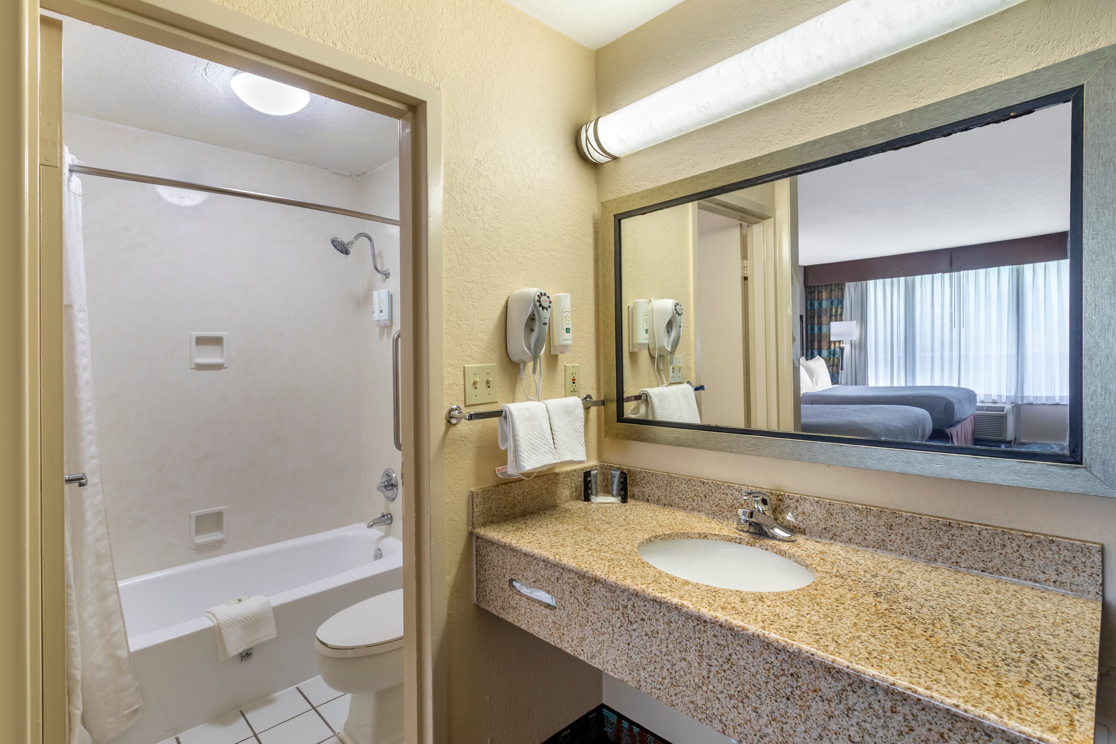 Quality Inn Harriman — 29