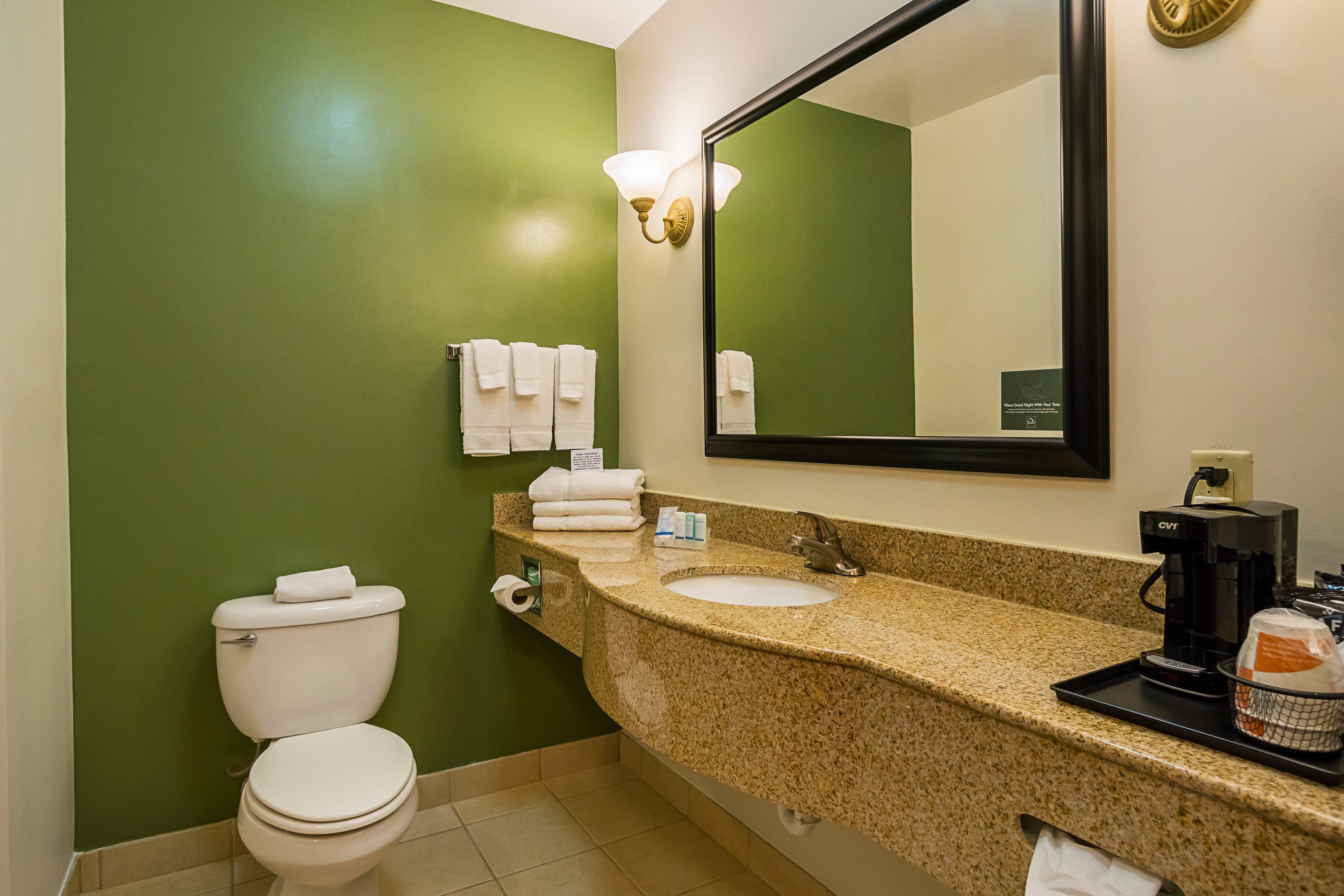 Sleep Inn & Suites Manchester near Arnold AFB - Image 5