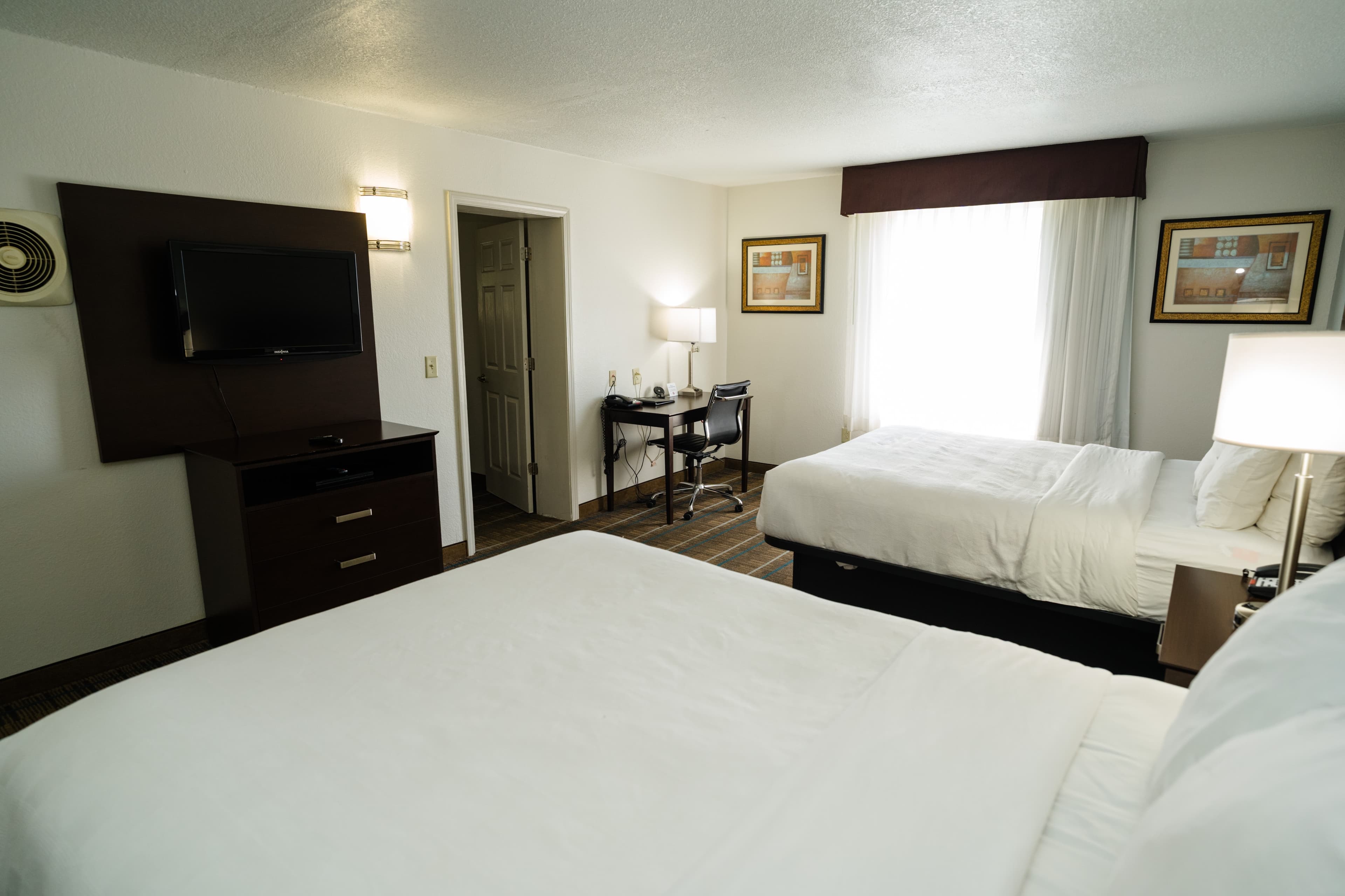 MainStay Suites Knoxville North I-75 — 37