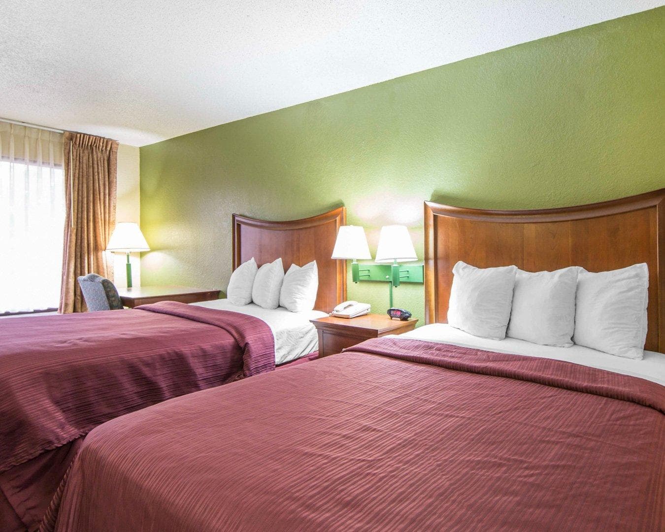 Quality Inn Merchants Drive - Image 3