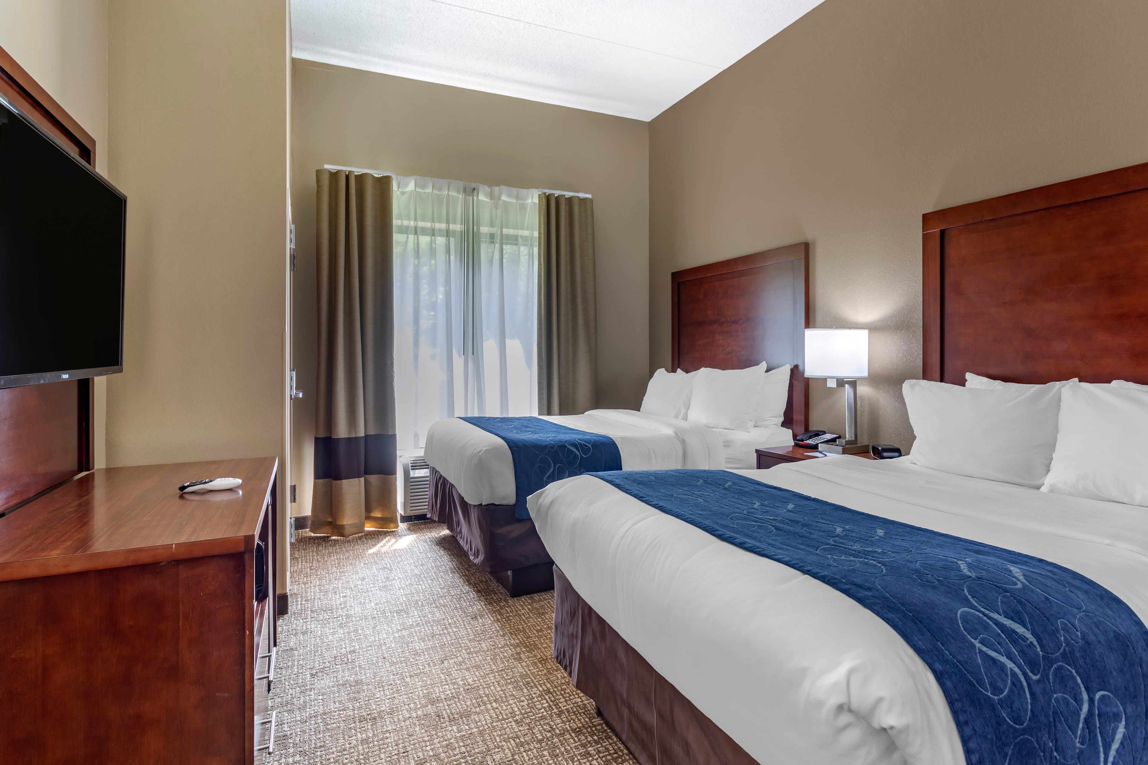 Comfort Suites Manchester near Arnold AFB — 11
