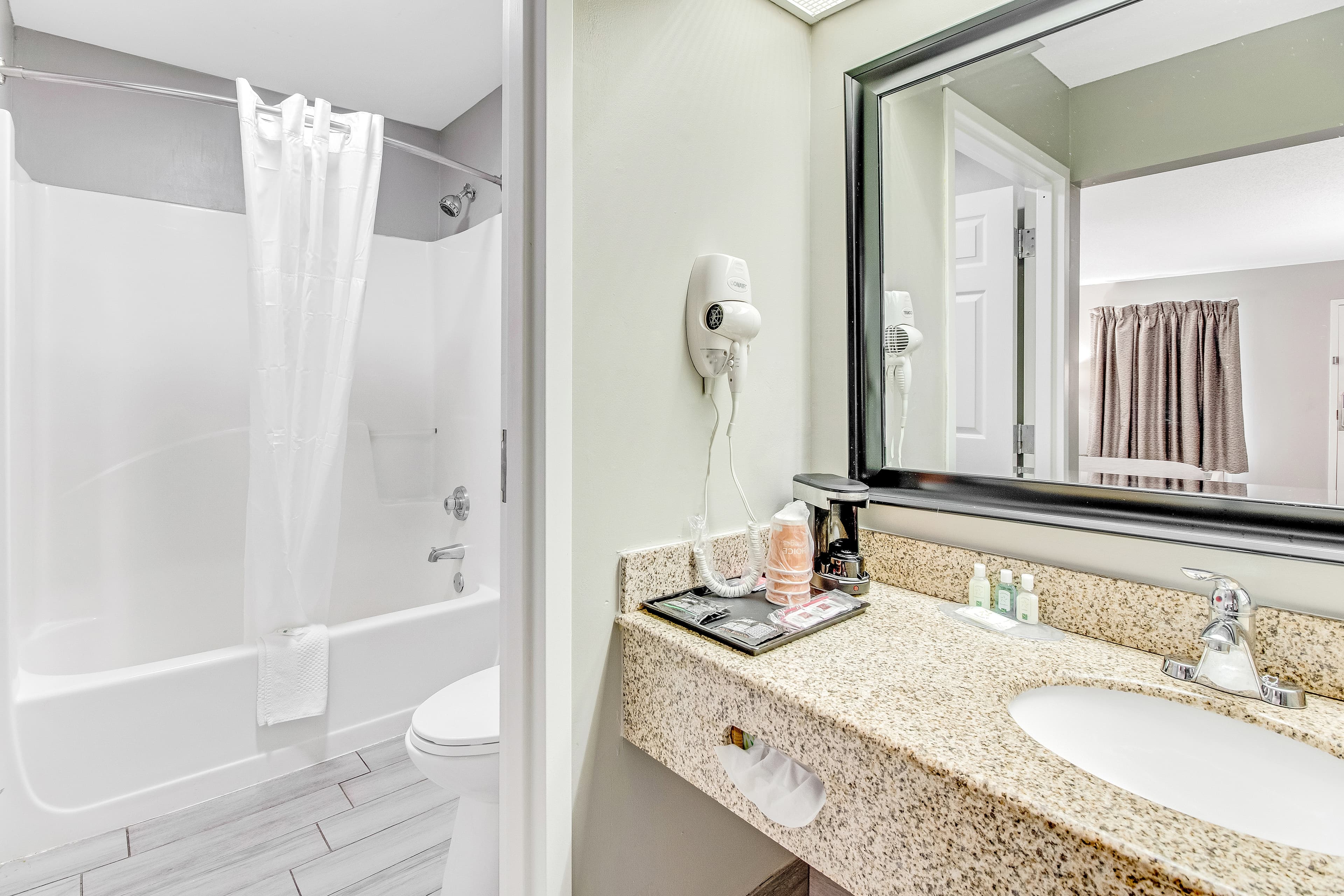 Quality Inn White House — 9
