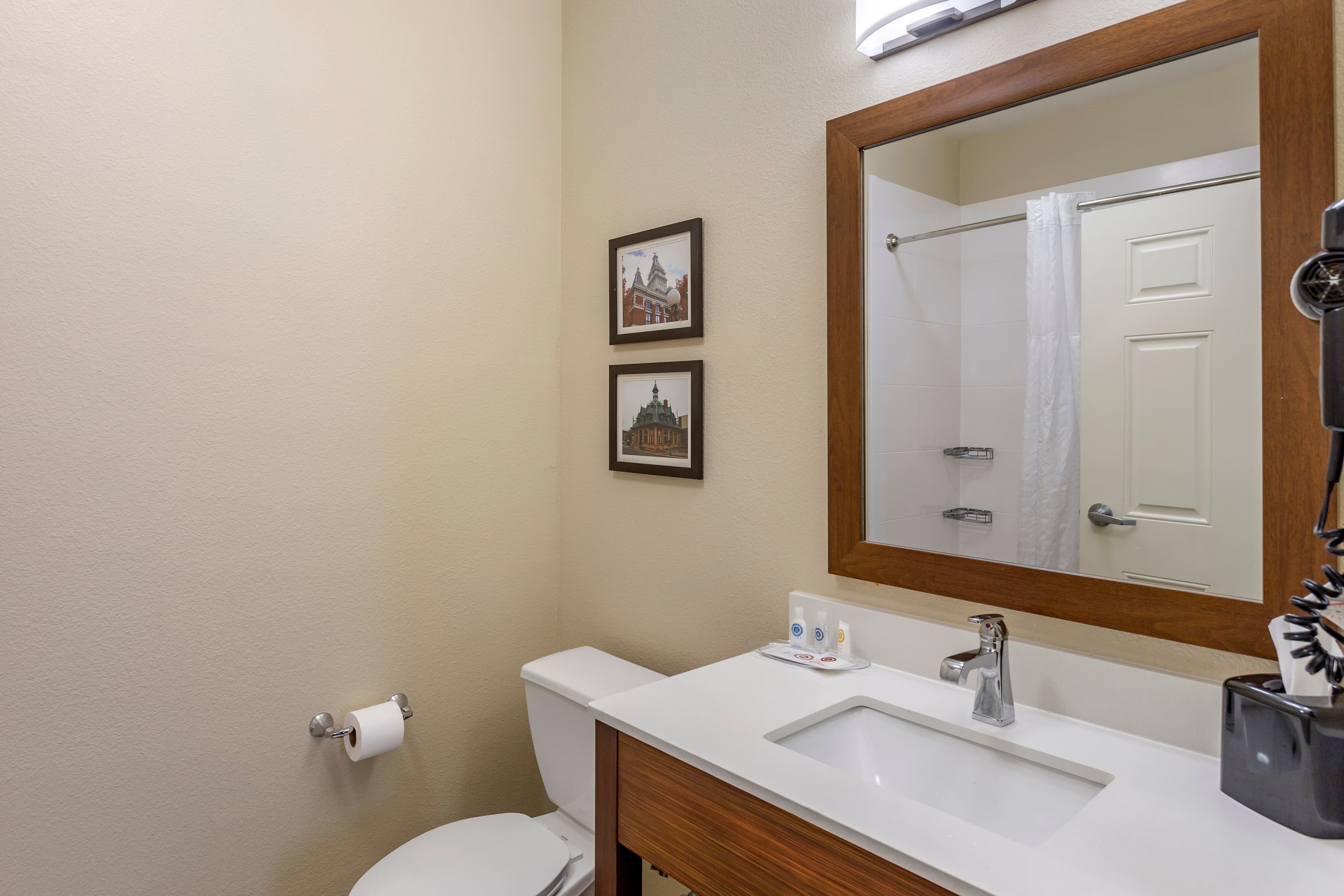 Comfort Suites Clarksville near Governors Square Mall — 33