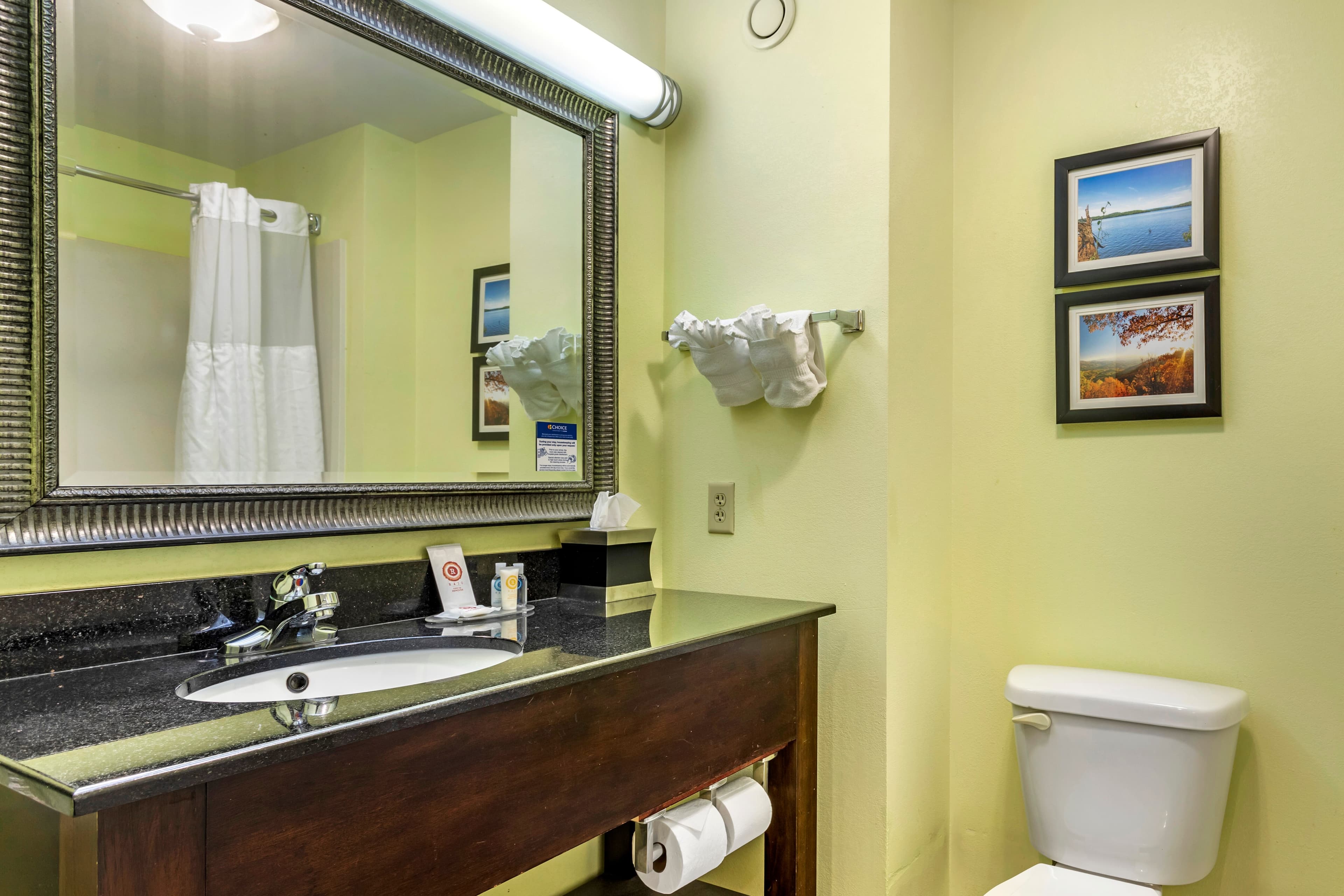 Comfort Inn Athens — 9