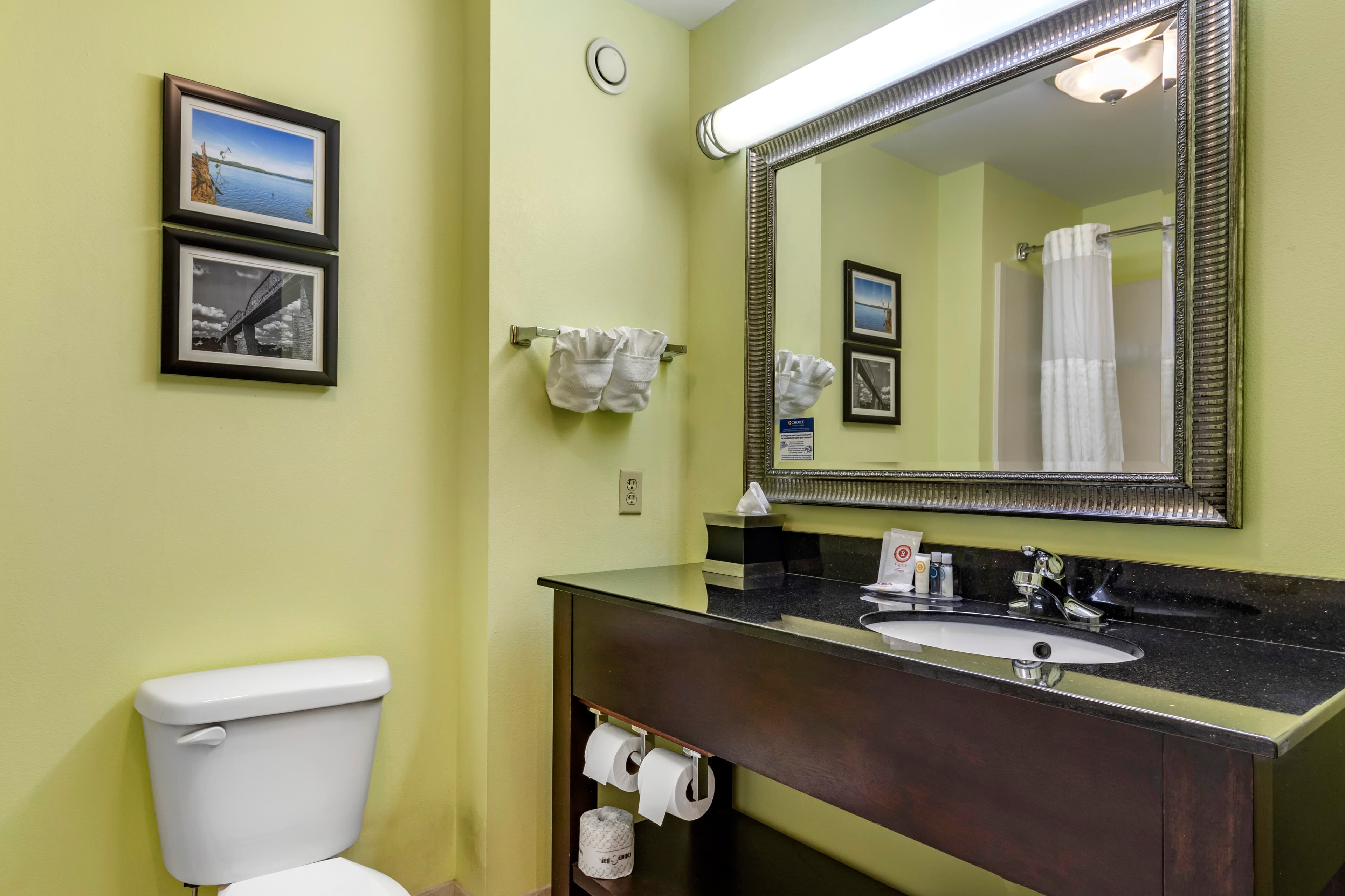 Comfort Inn Athens — 33