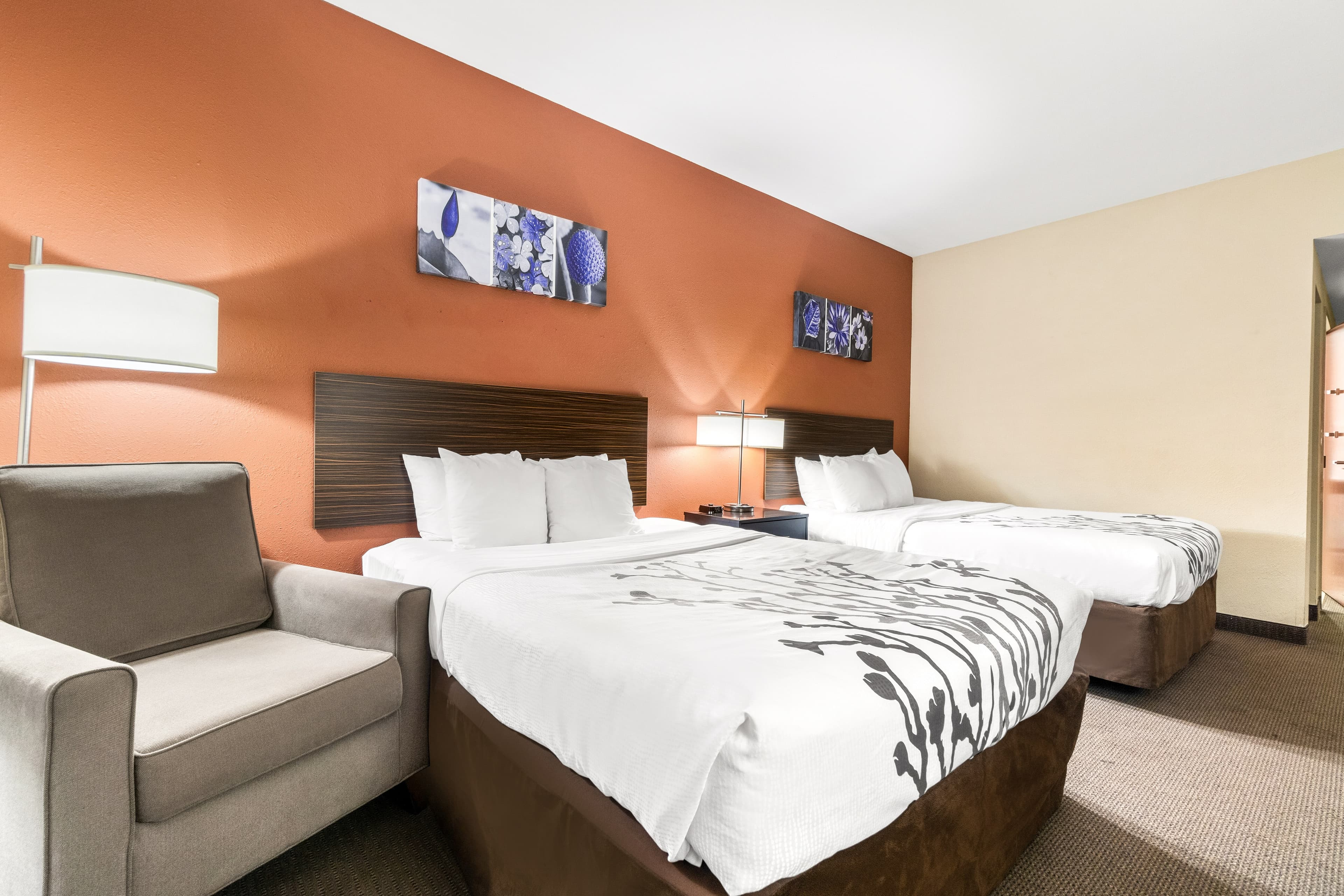 Sleep Inn & Suites Dyersburg I-155 — 7