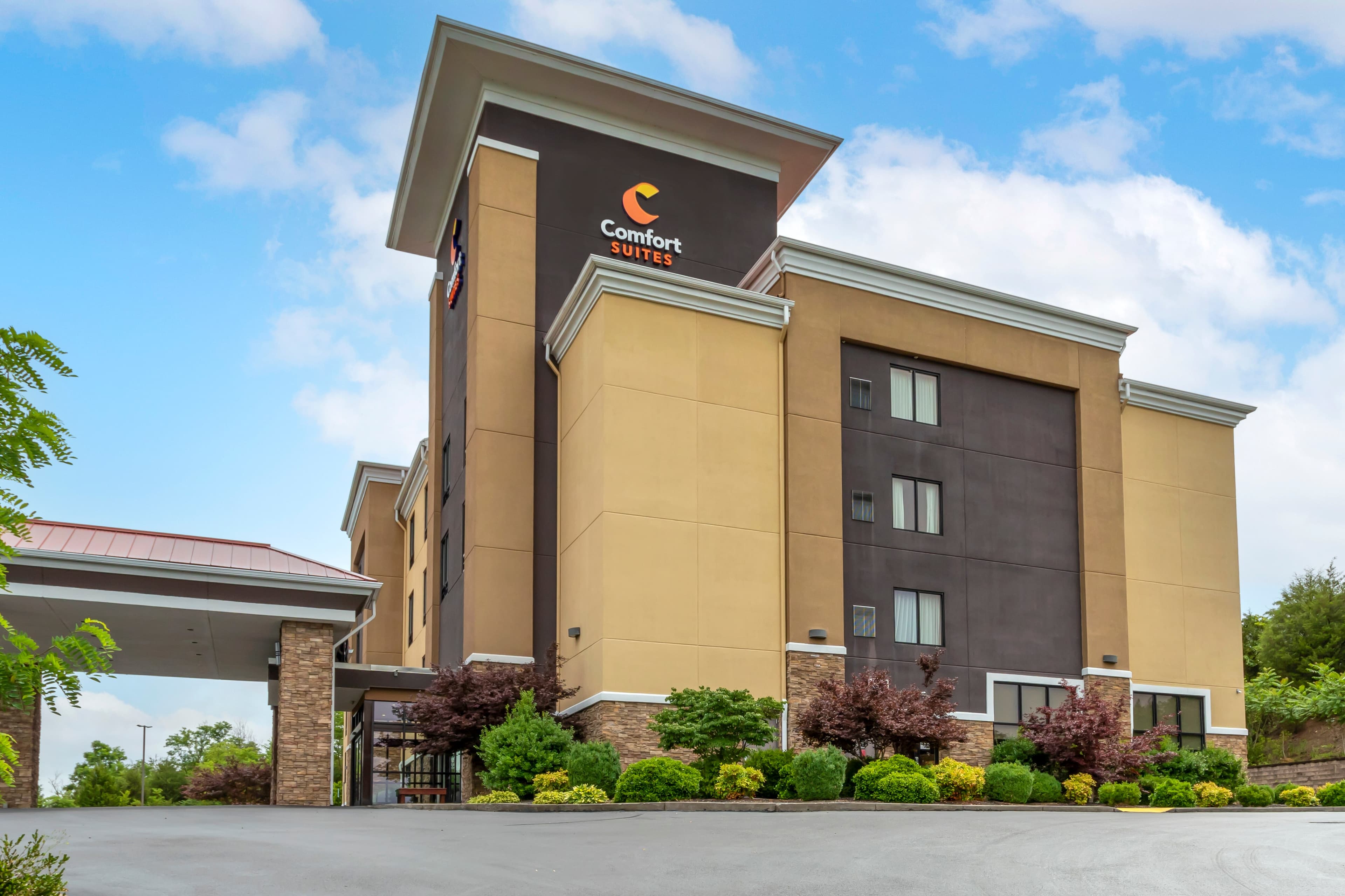 Comfort Suites Kingsport South - Image 1