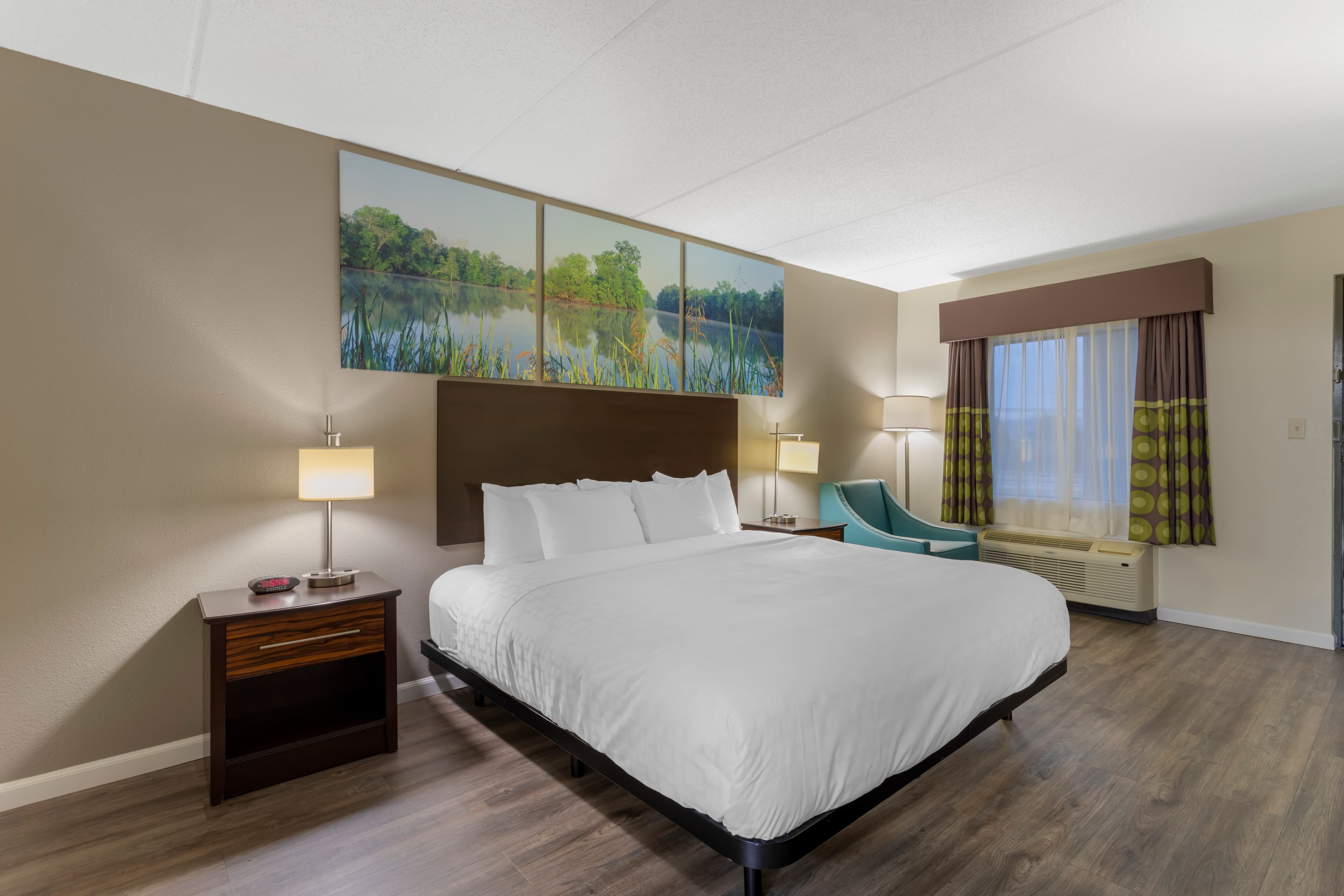Clarion Pointe Kimball — 9