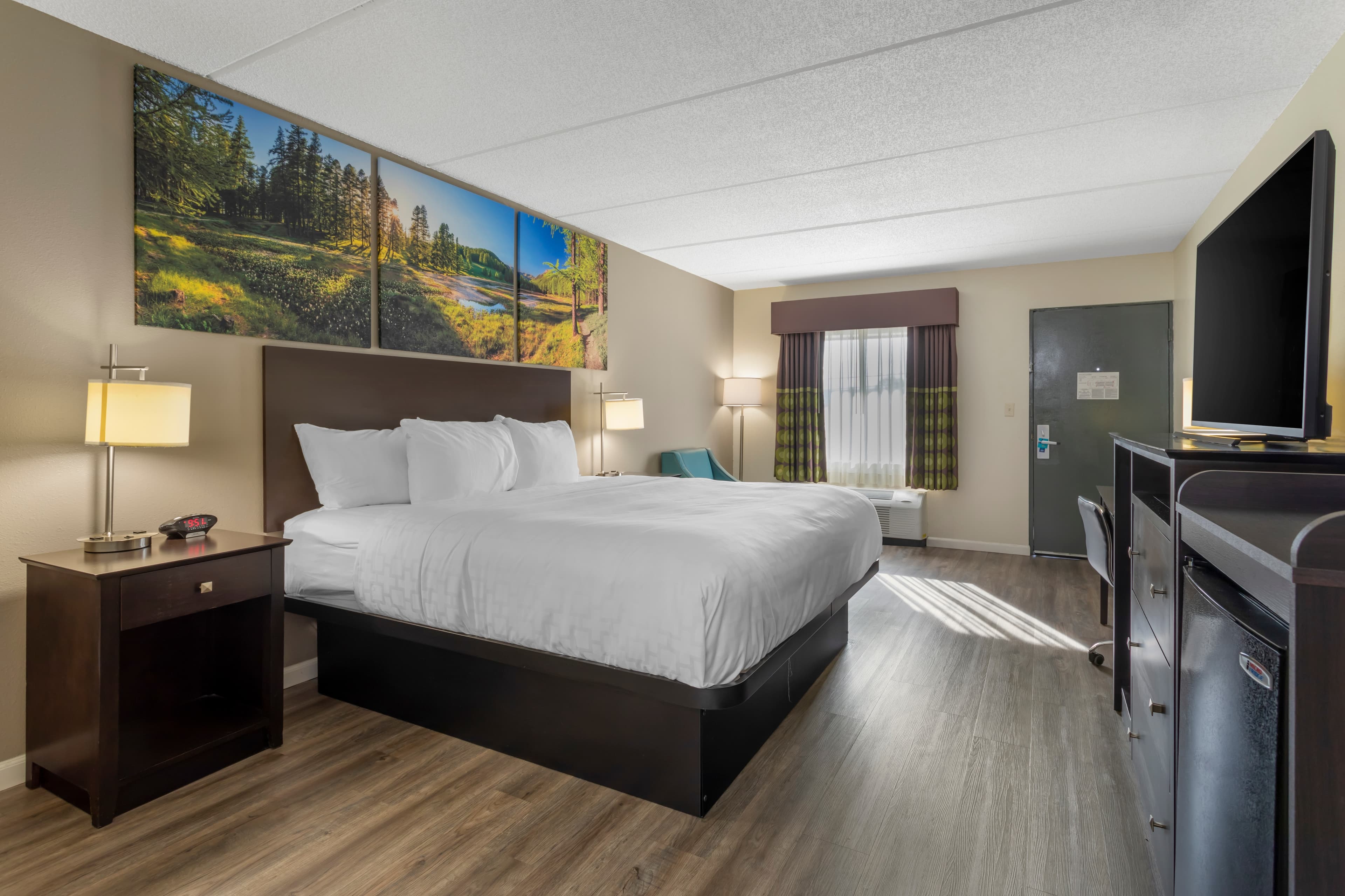 Clarion Pointe Kimball — 6