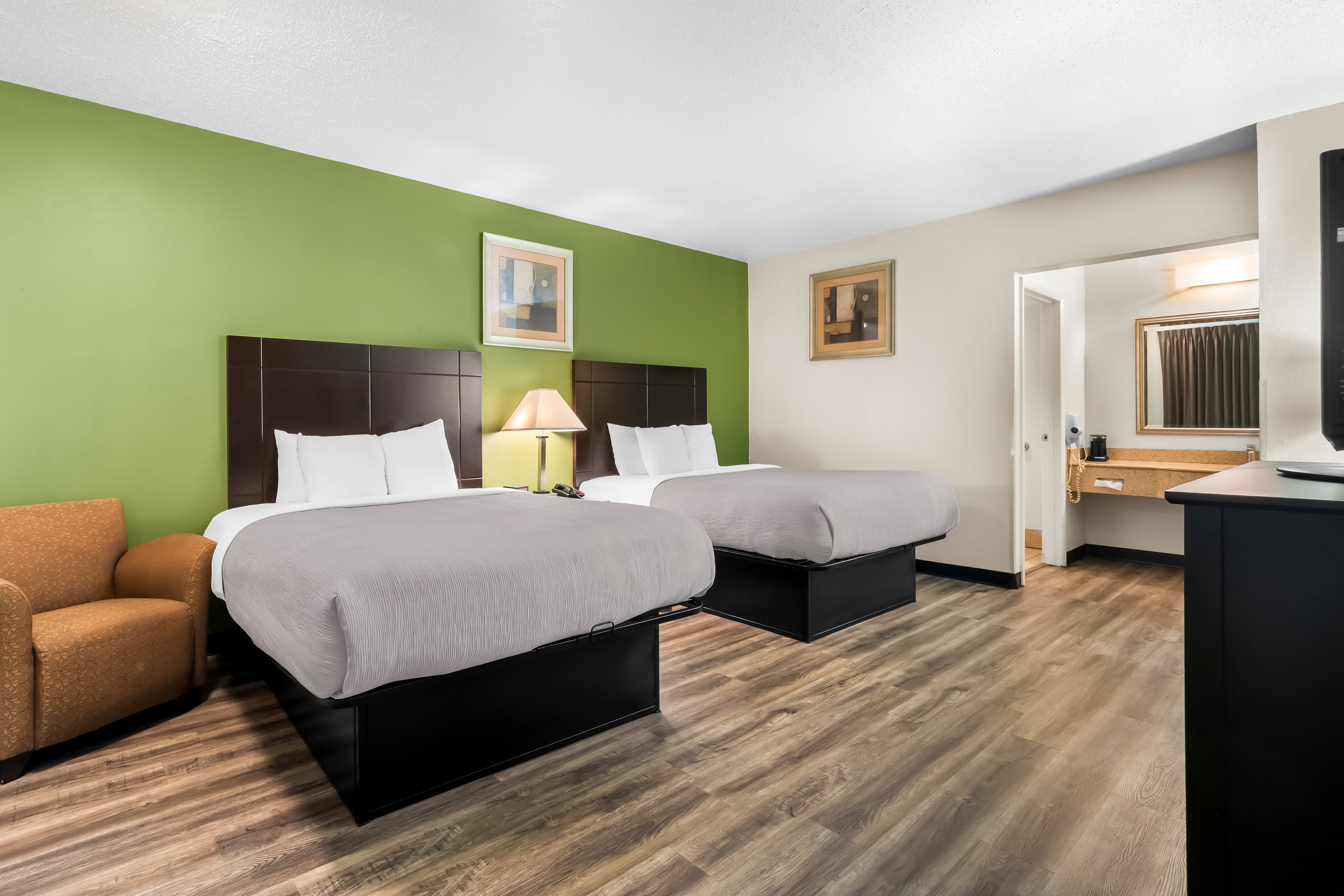 Quality Inn Tullahoma — 8
