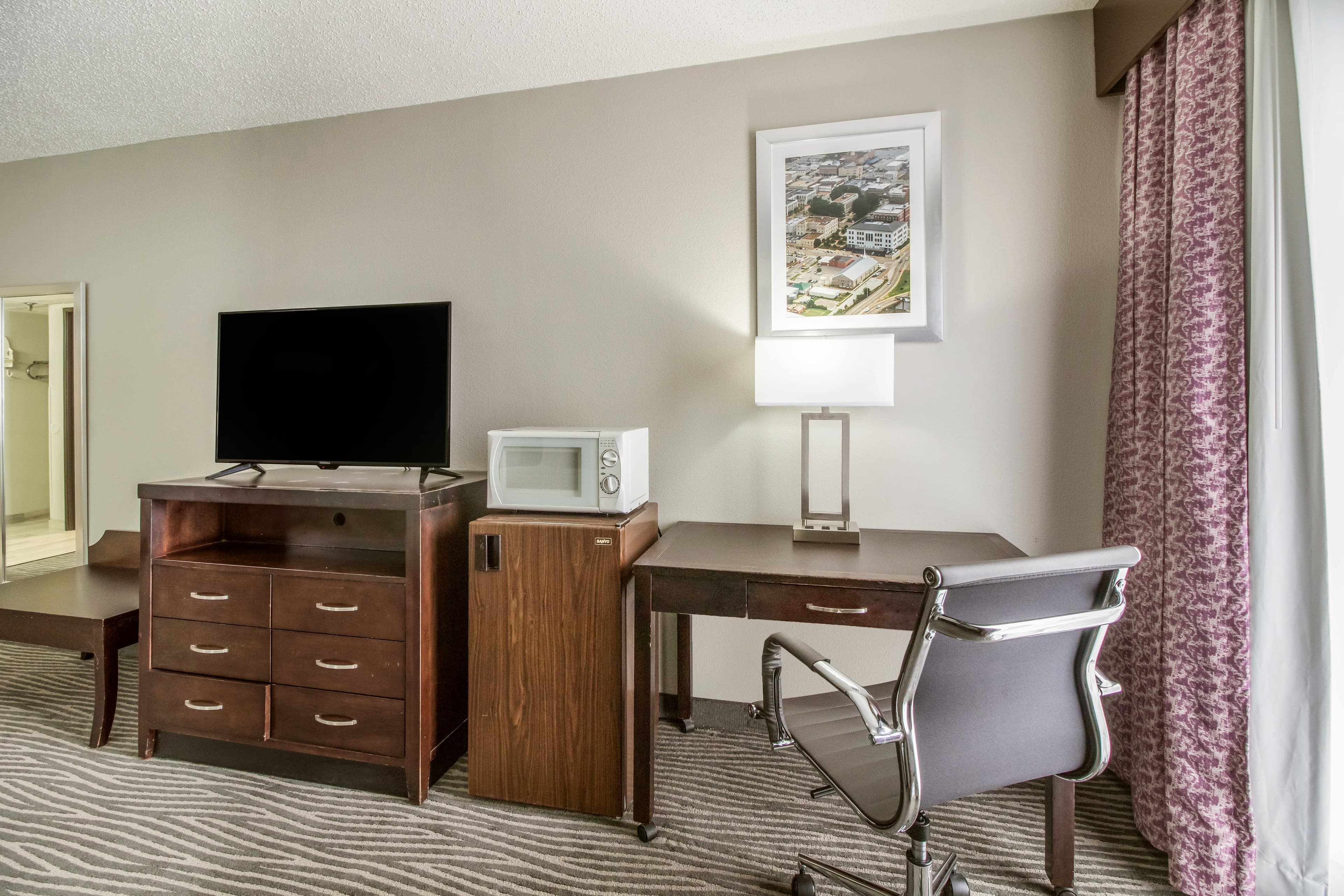 Clarion Hotel Jackson Northwest — 6
