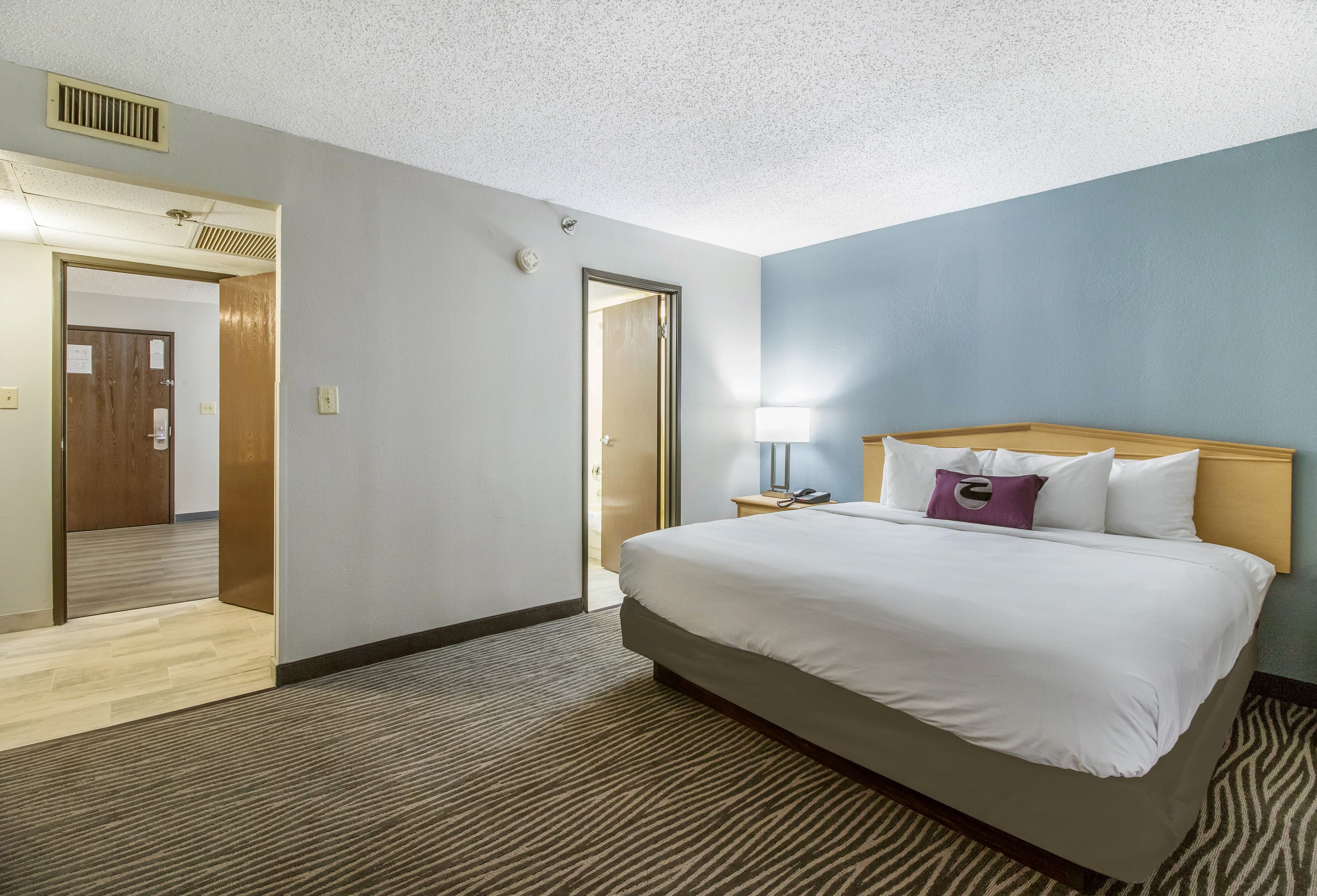 Clarion Hotel Jackson Northwest — 26