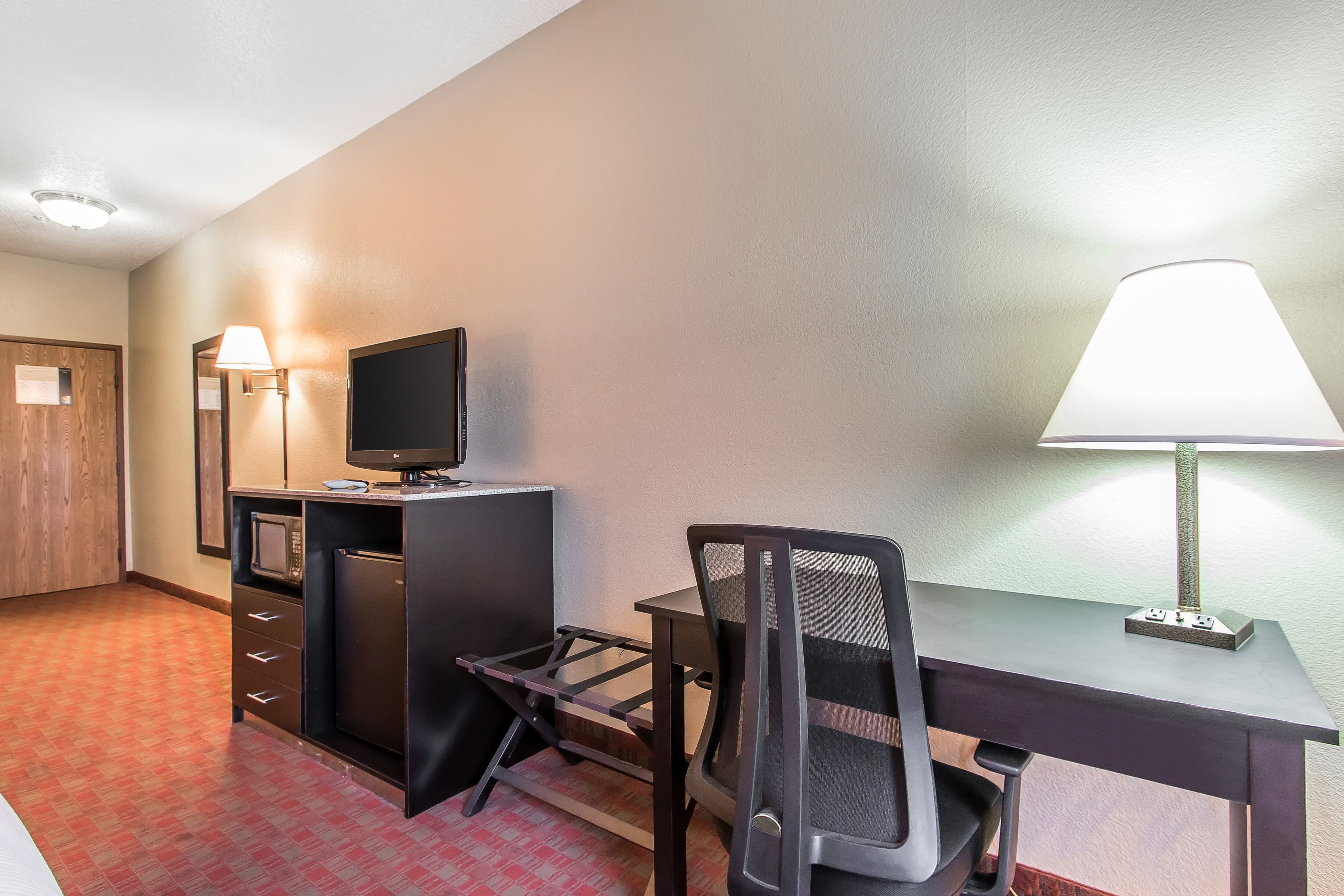 Quality Inn & Suites — 20