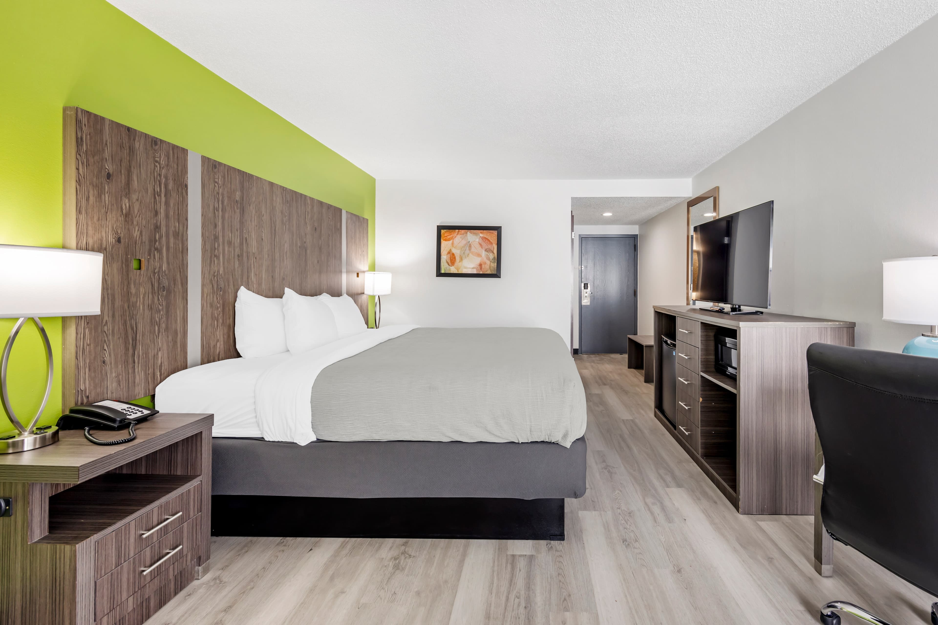 Quality Inn Clarksville - Exit 11 - Image 4