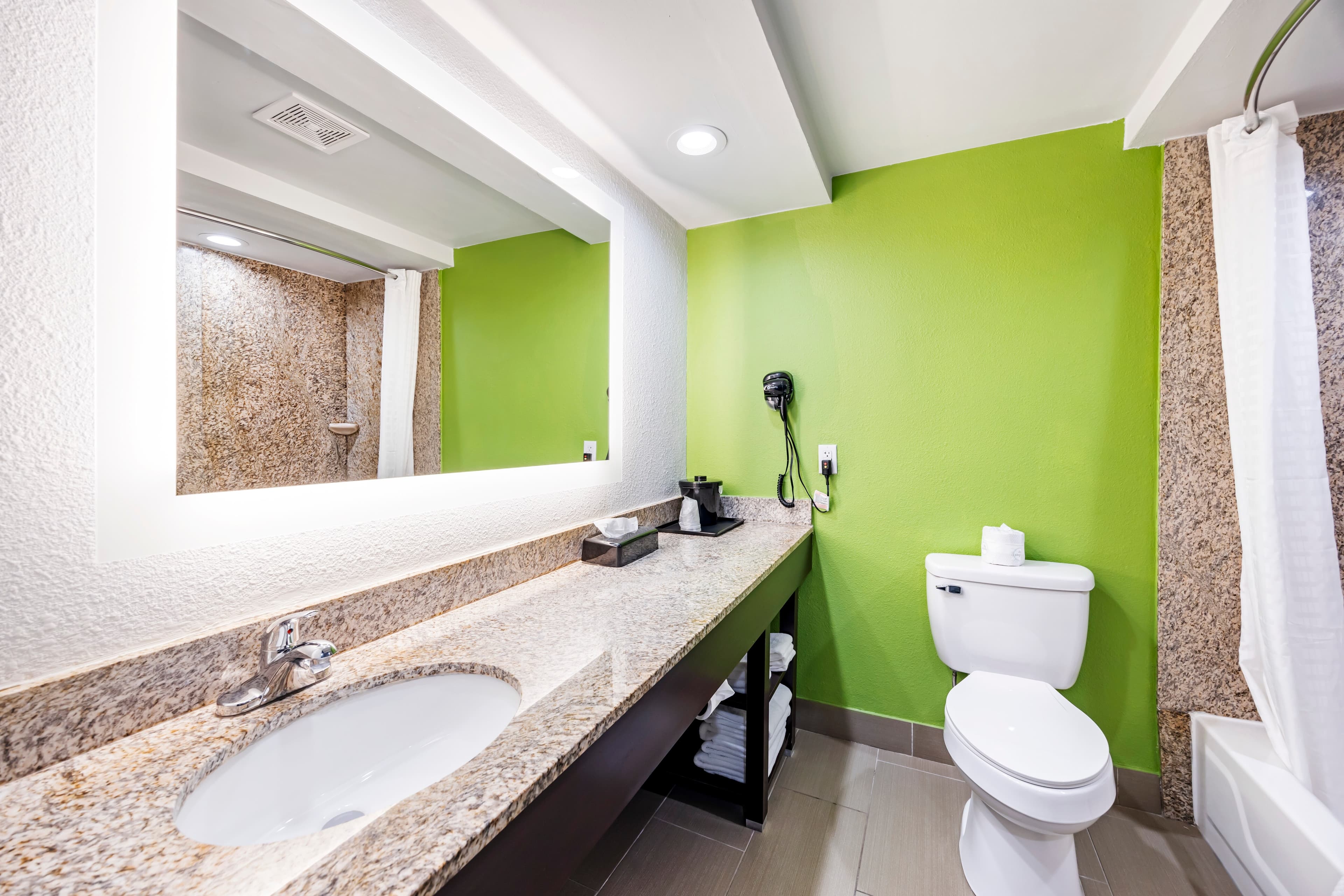 Quality Inn Clarksville - Exit 11 — 22