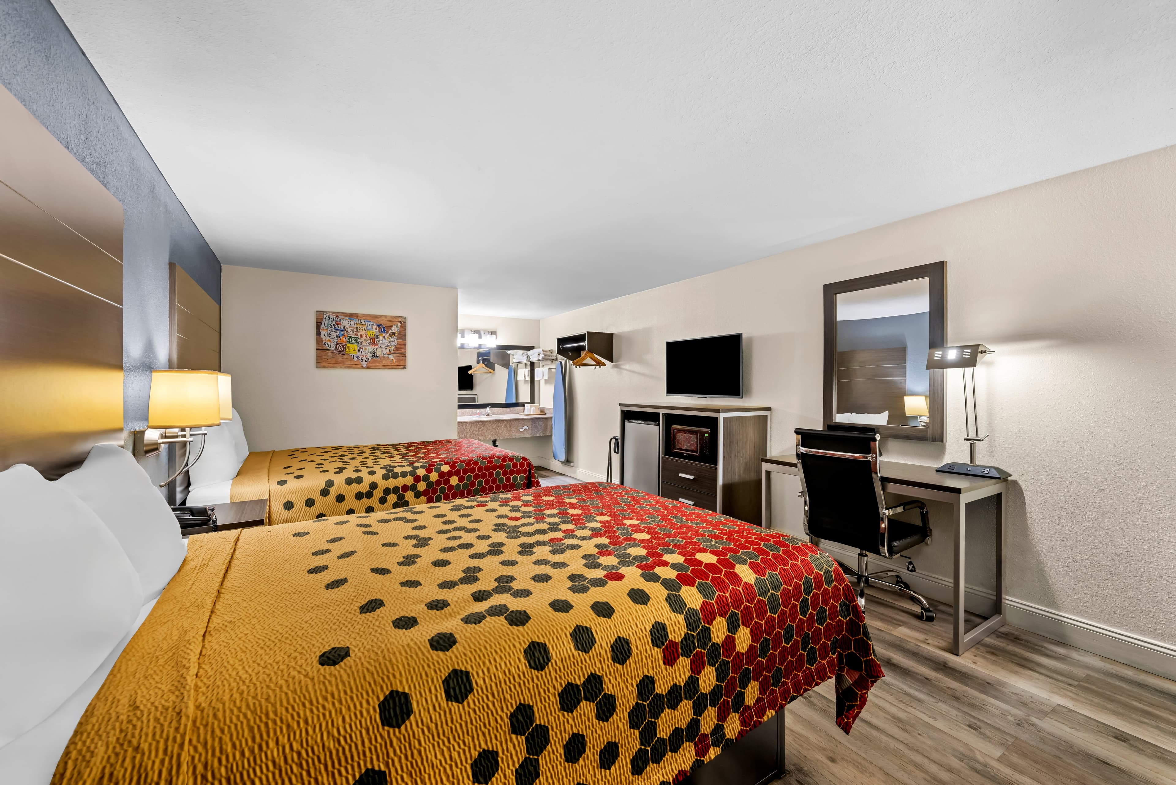 Econo Lodge Kingsport East - Image 2
