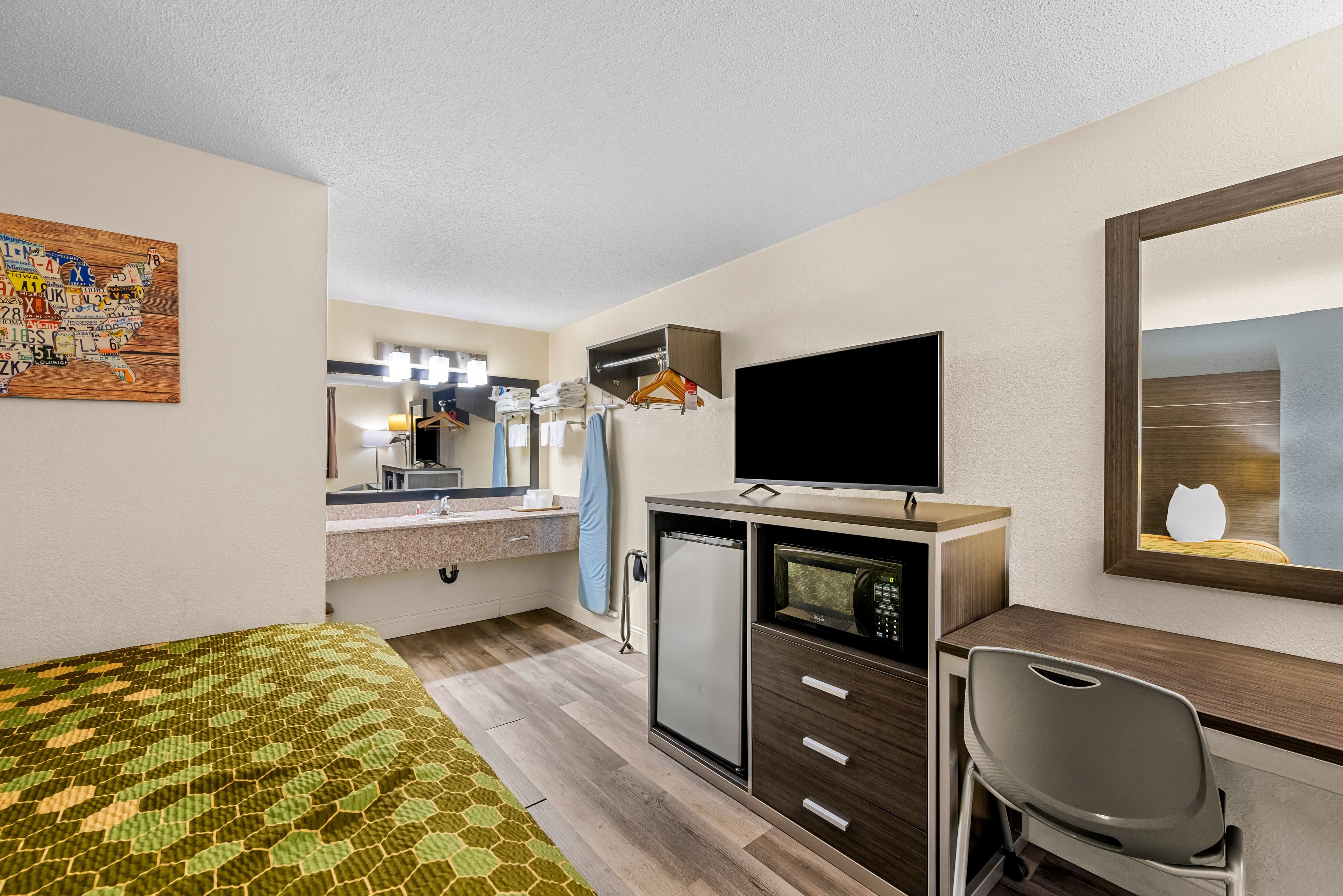 Econo Lodge Kingsport East — 20