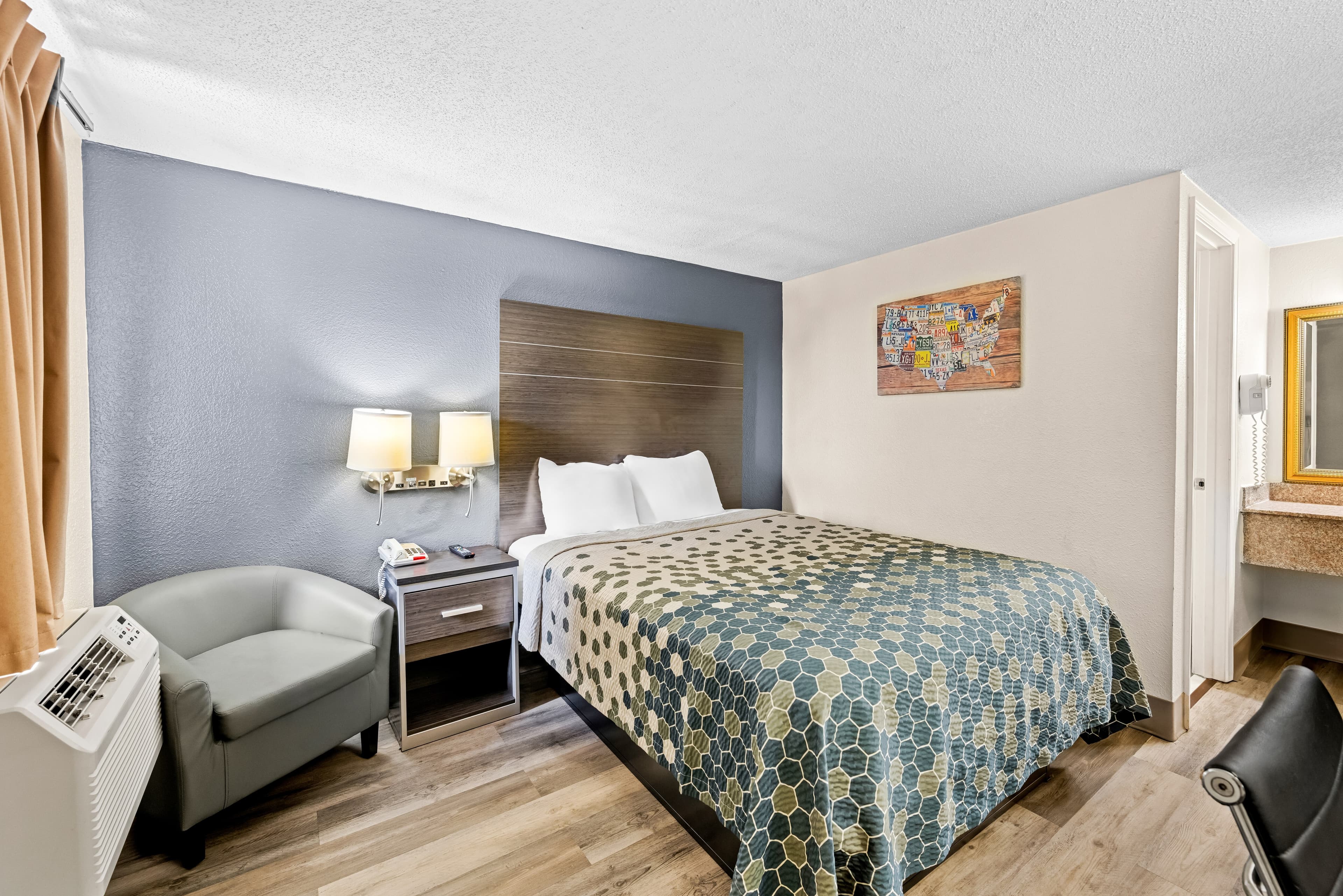 Econo Lodge Kingsport East — 22