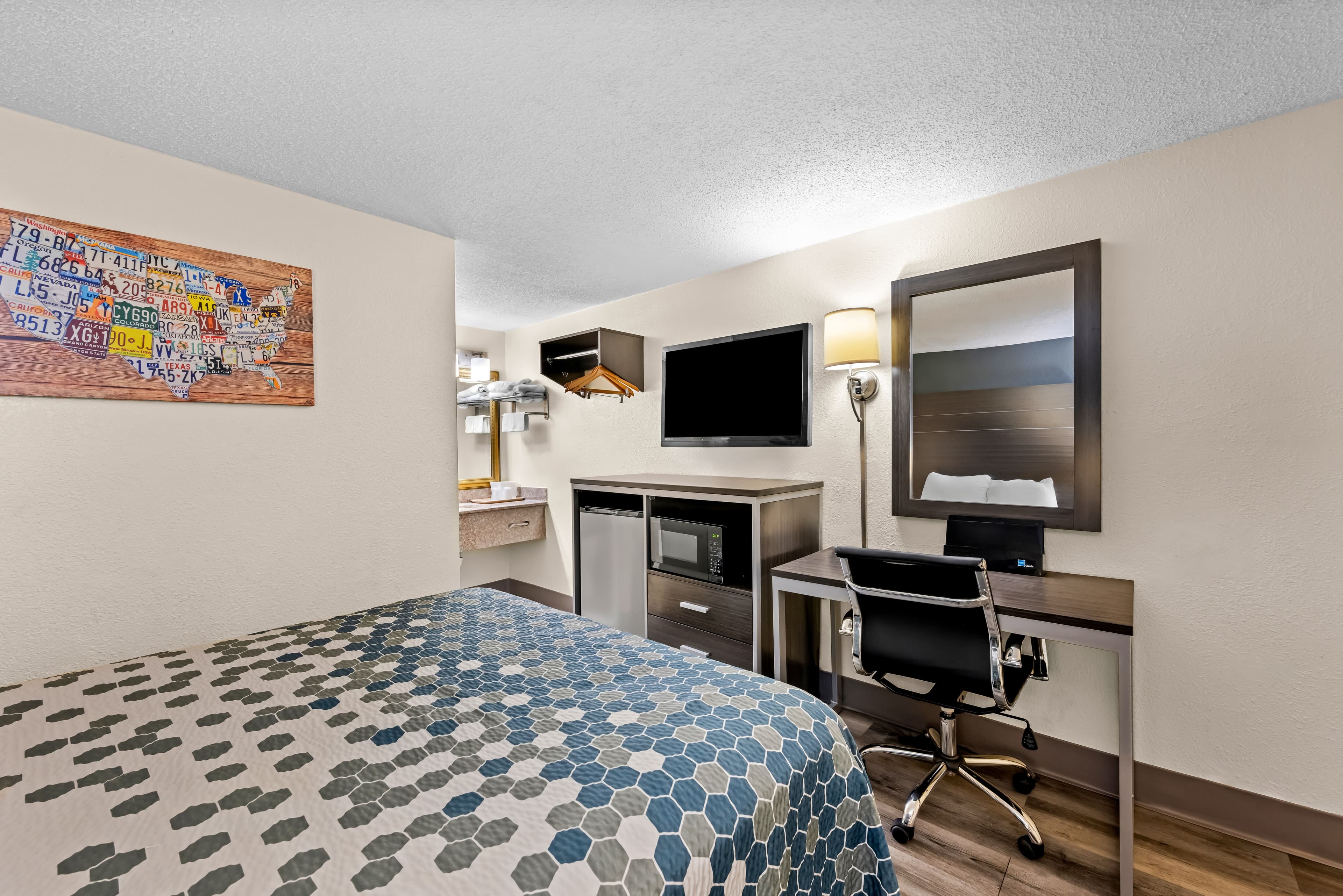 Econo Lodge Kingsport East — 23