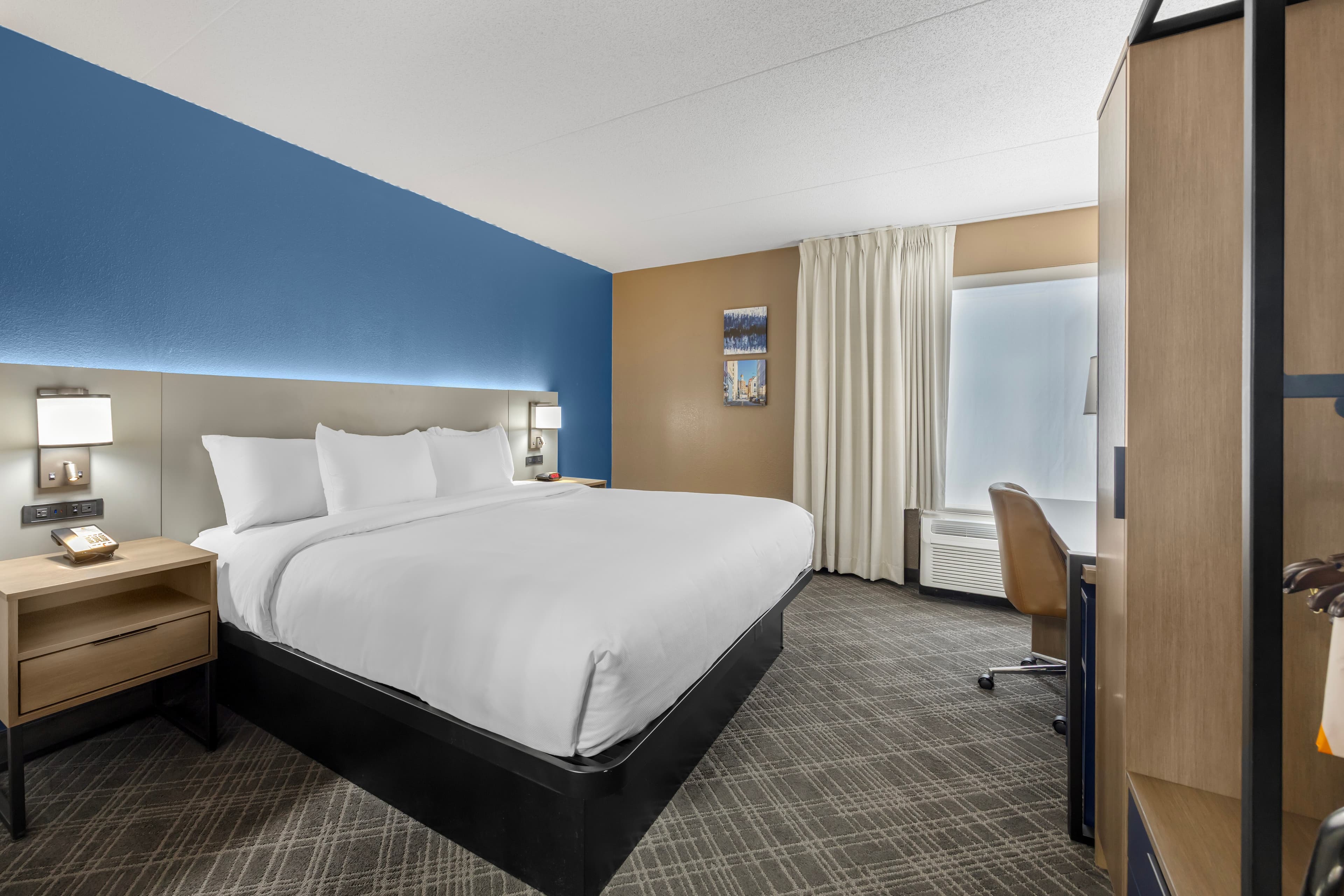 Comfort Inn Chattanooga Downtown Southside - Image 2