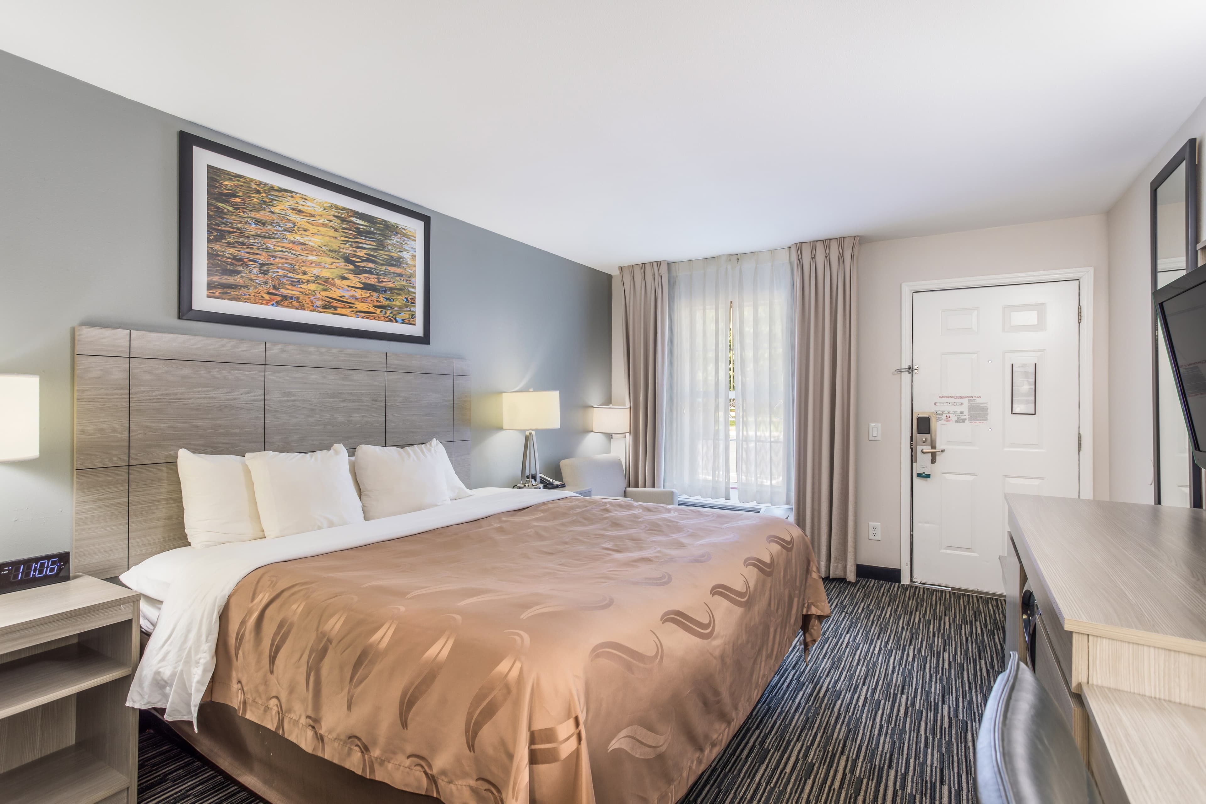 Quality Inn Gallatin-Nashville Metro — 11