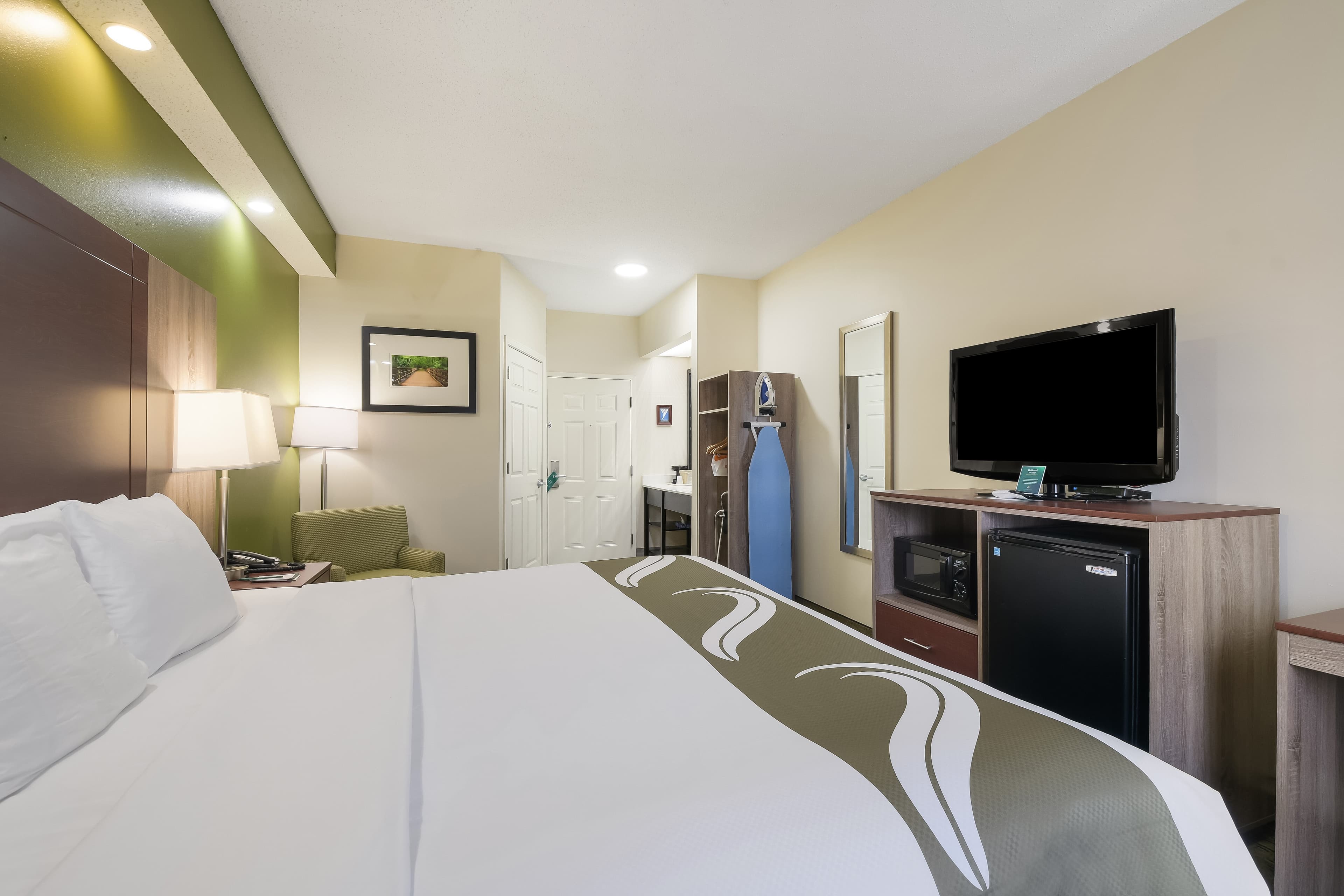 Quality Inn Alcoa Knoxville — 11