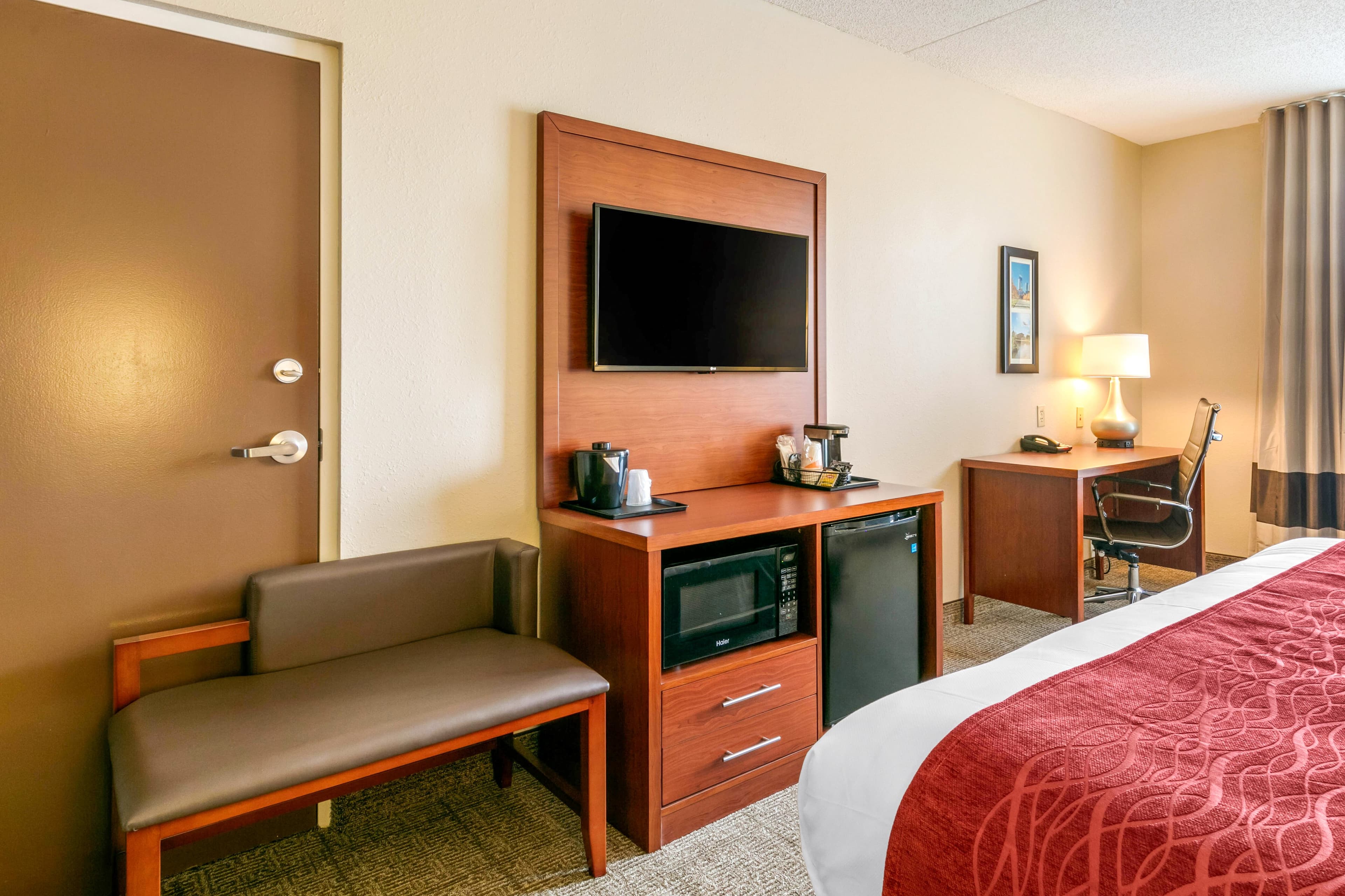 Comfort Inn & Suites Nashville Franklin Cool Springs - Image 3