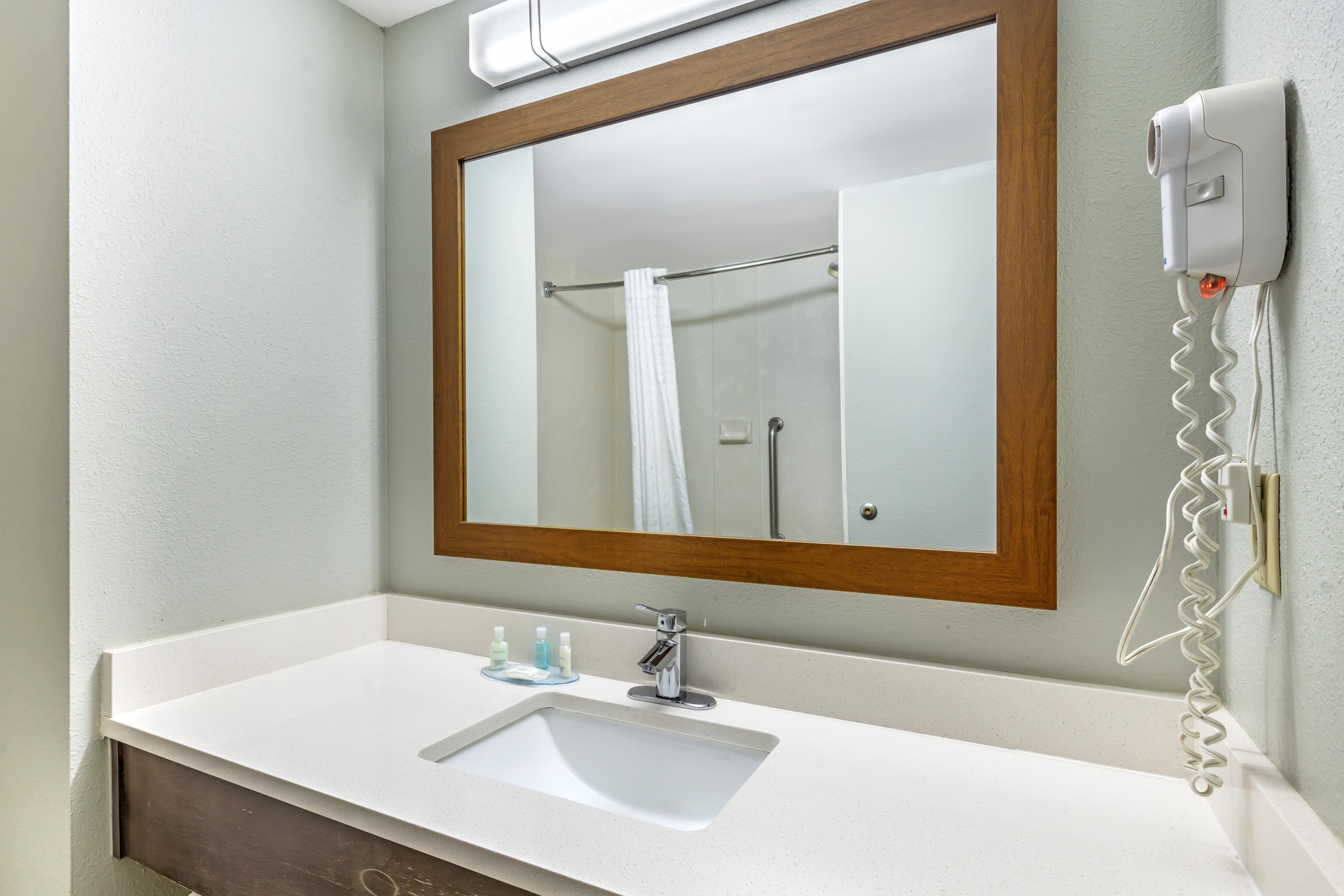 Clarion Inn near Lookout Mountain — 17