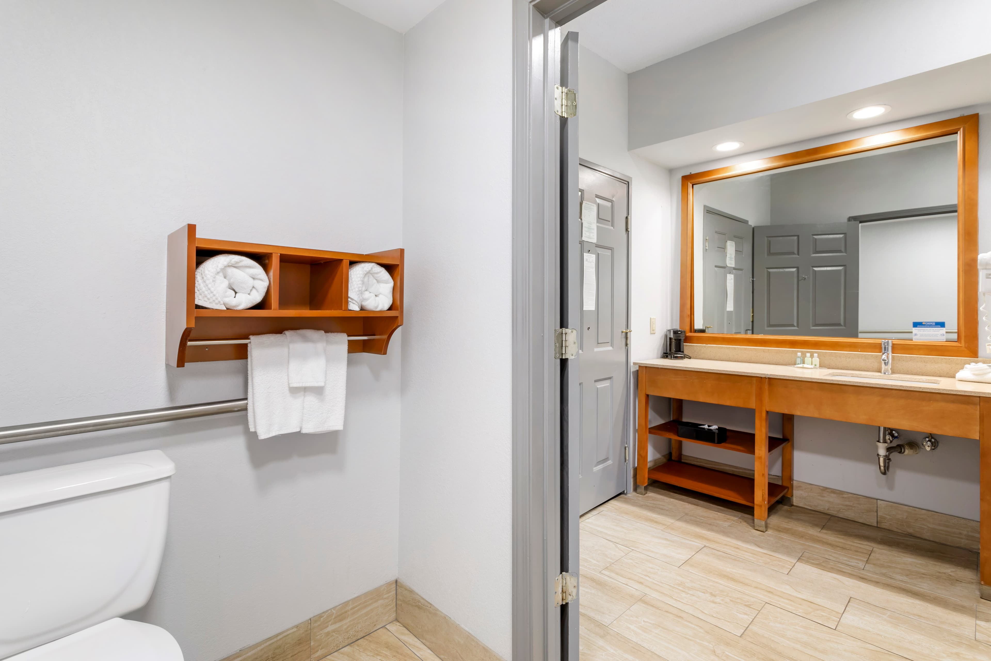 Quality Inn Oak Ridge - Knoxville West — 14
