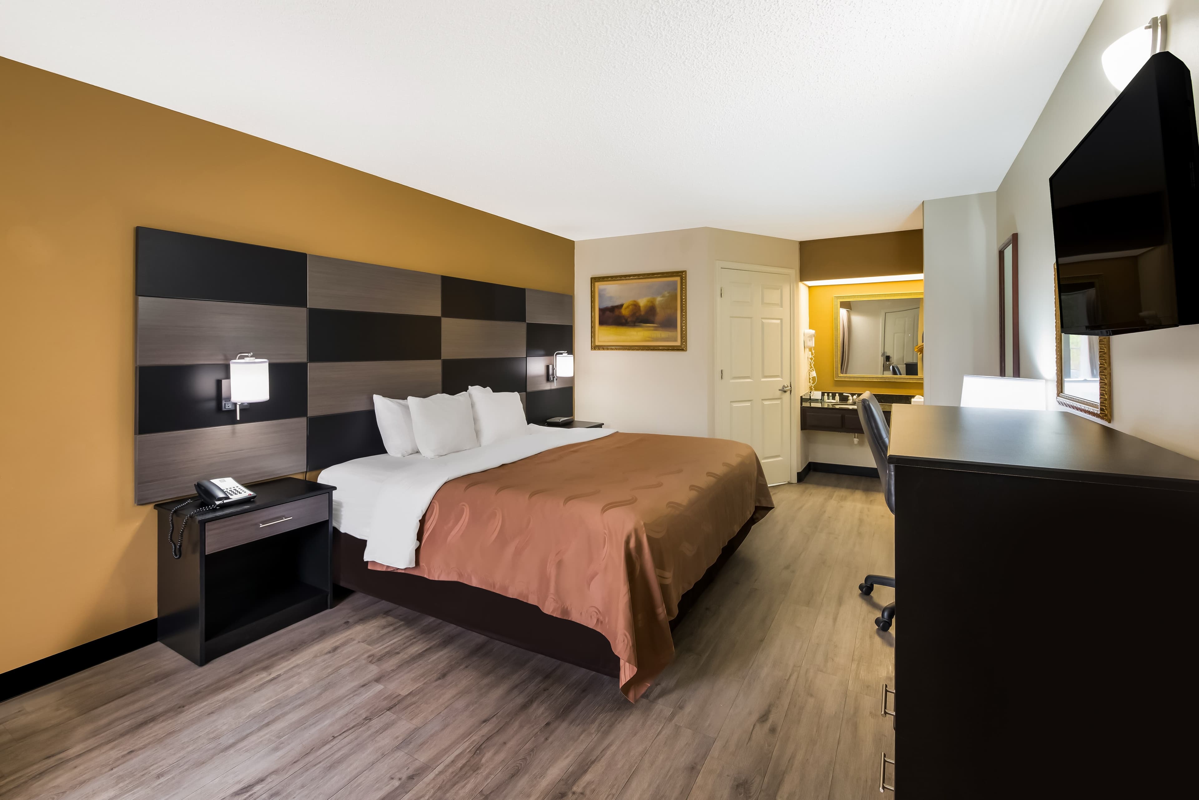 Quality Inn Johnson City I-26 exit 17 — 9