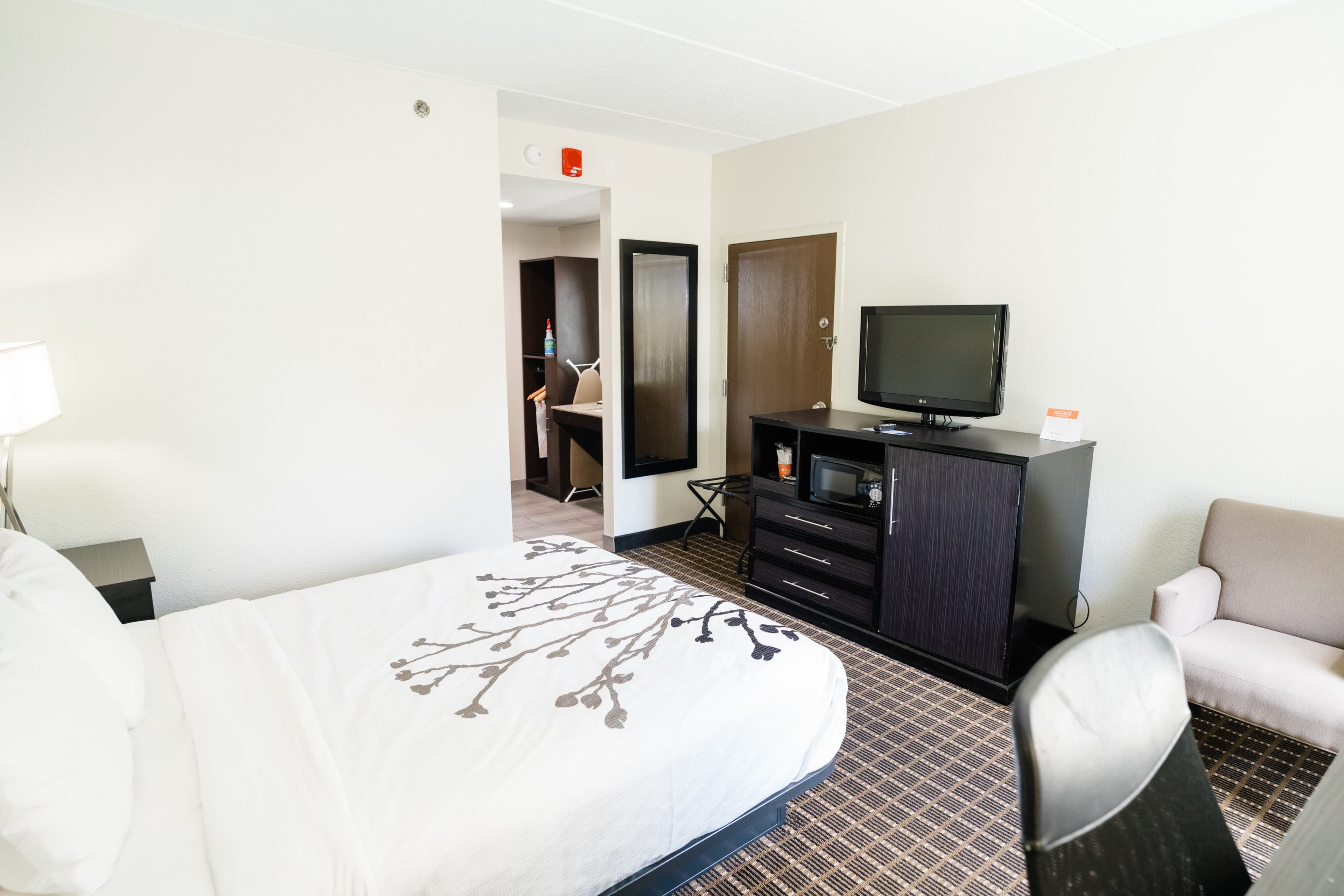 Sleep Inn & Suites West Knoxville - Image 5