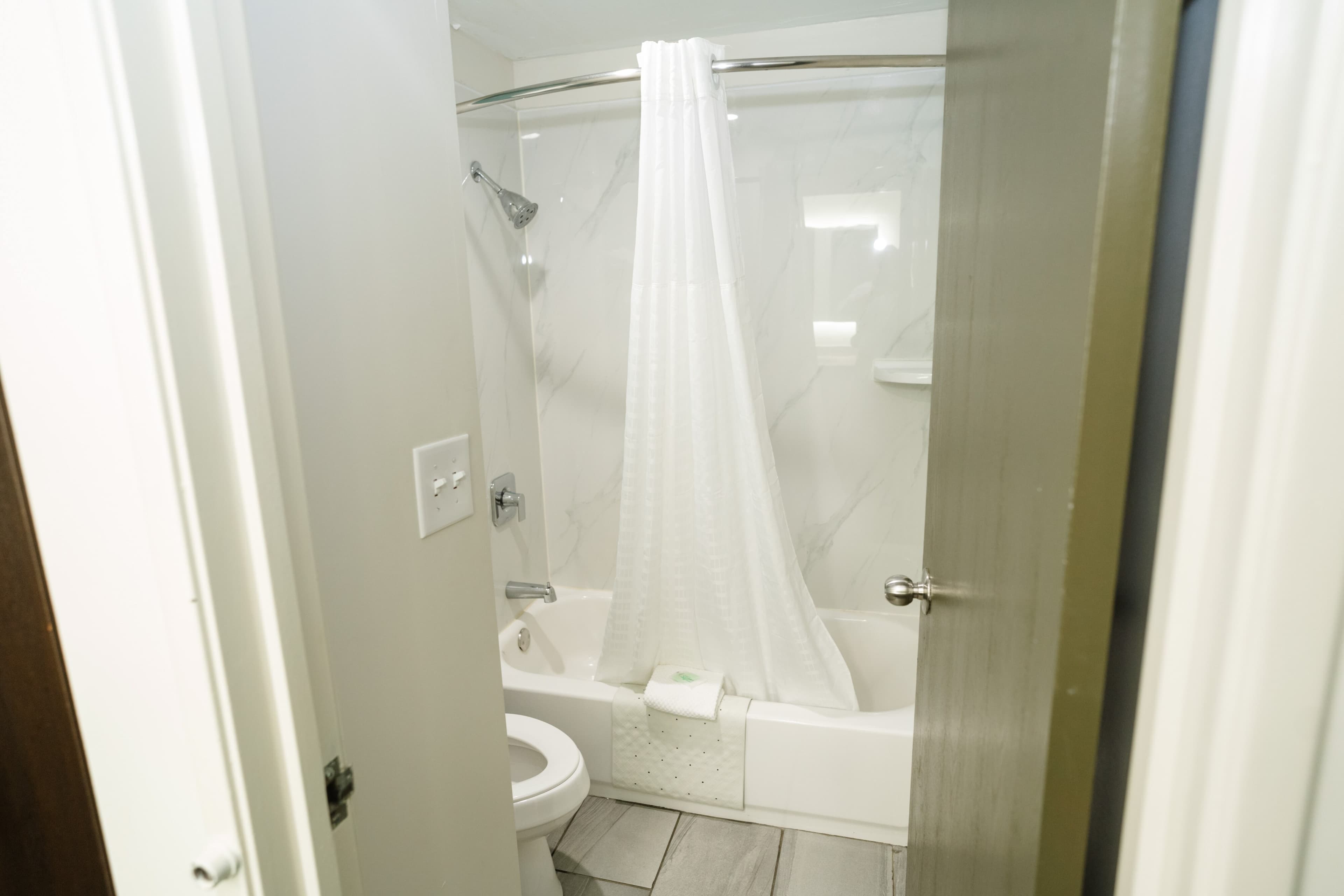 Sleep Inn & Suites West Knoxville — 24