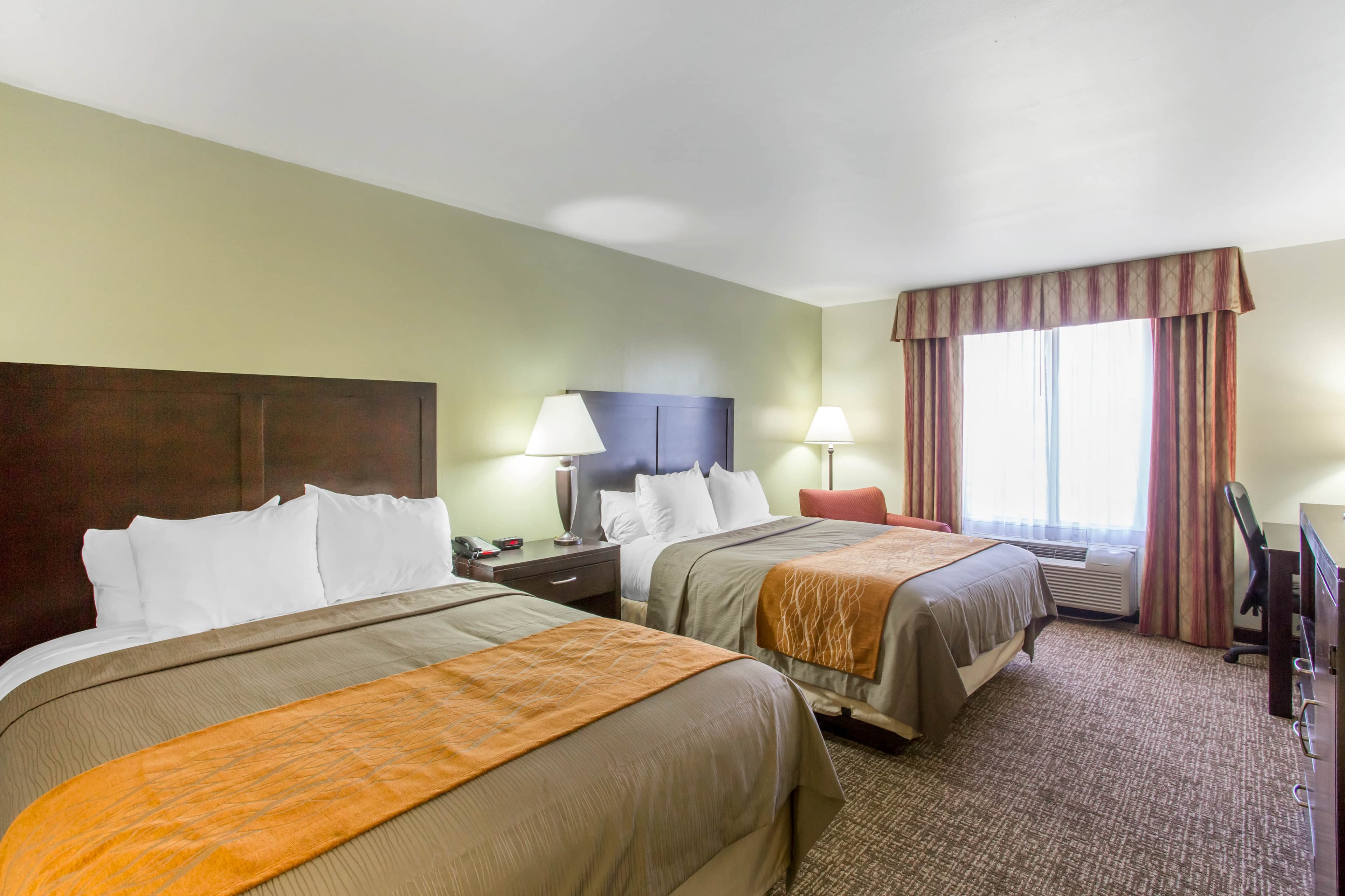 Comfort Inn Franklin Highway 96 — 12
