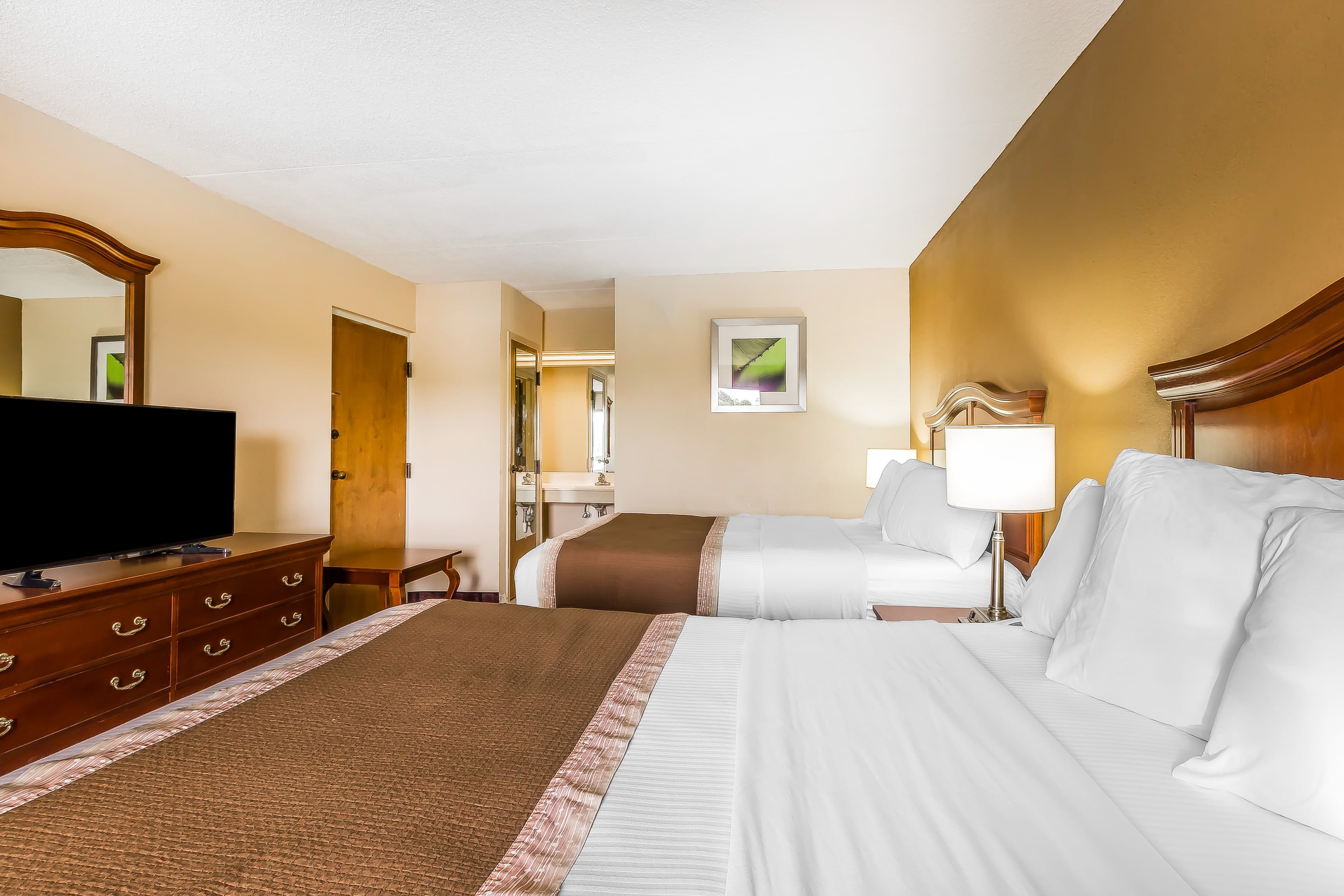 Rodeway Inn Knoxville East — 23