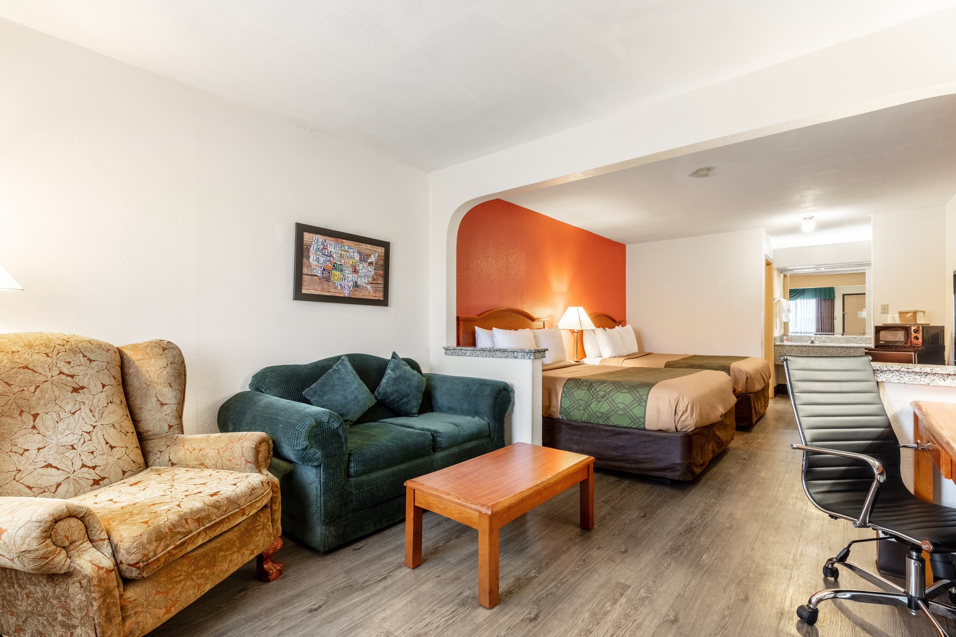 Econo Lodge Inn & Suites Memphis East — 42