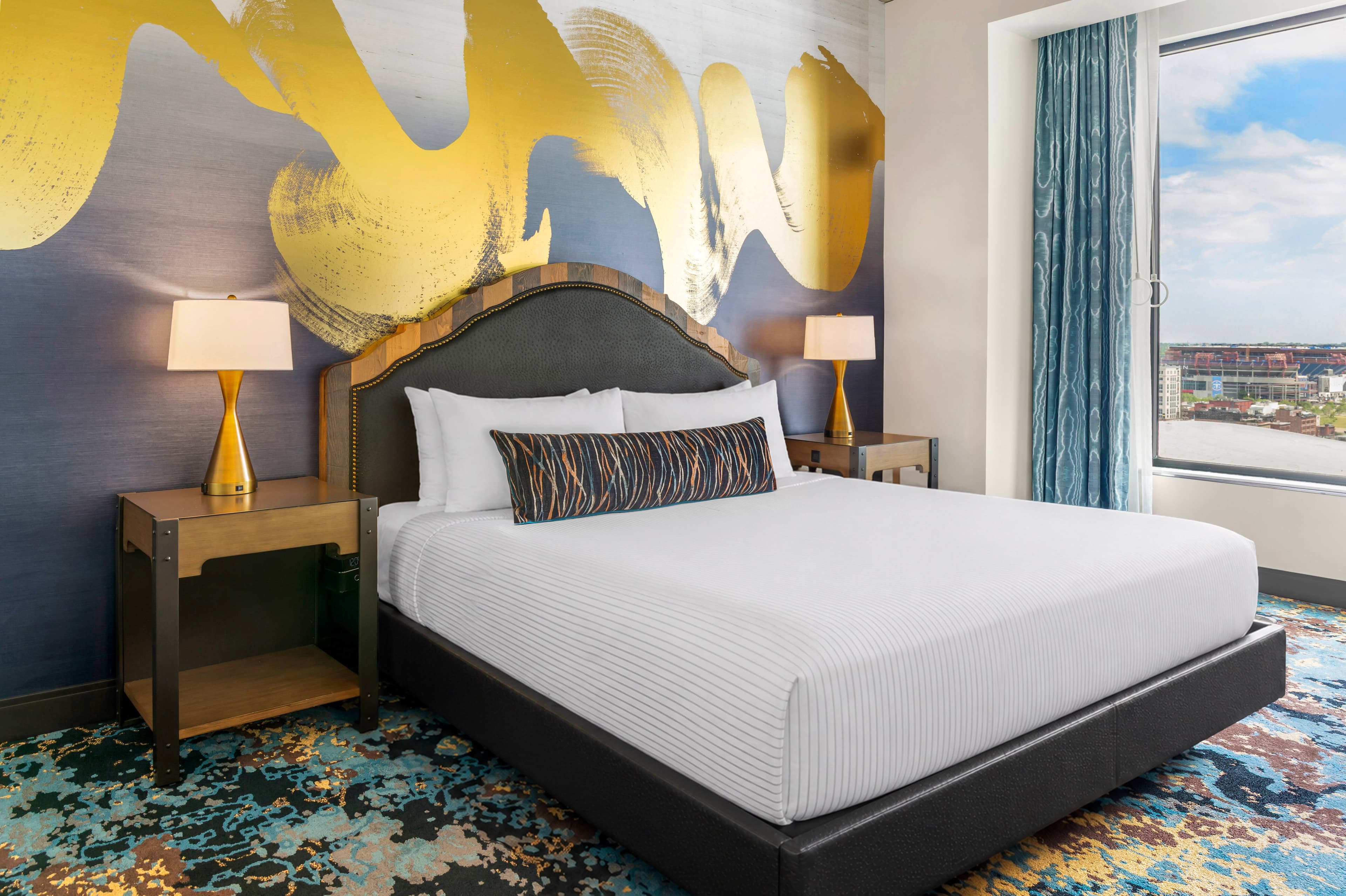 Cambria Hotel Nashville Downtown — 12