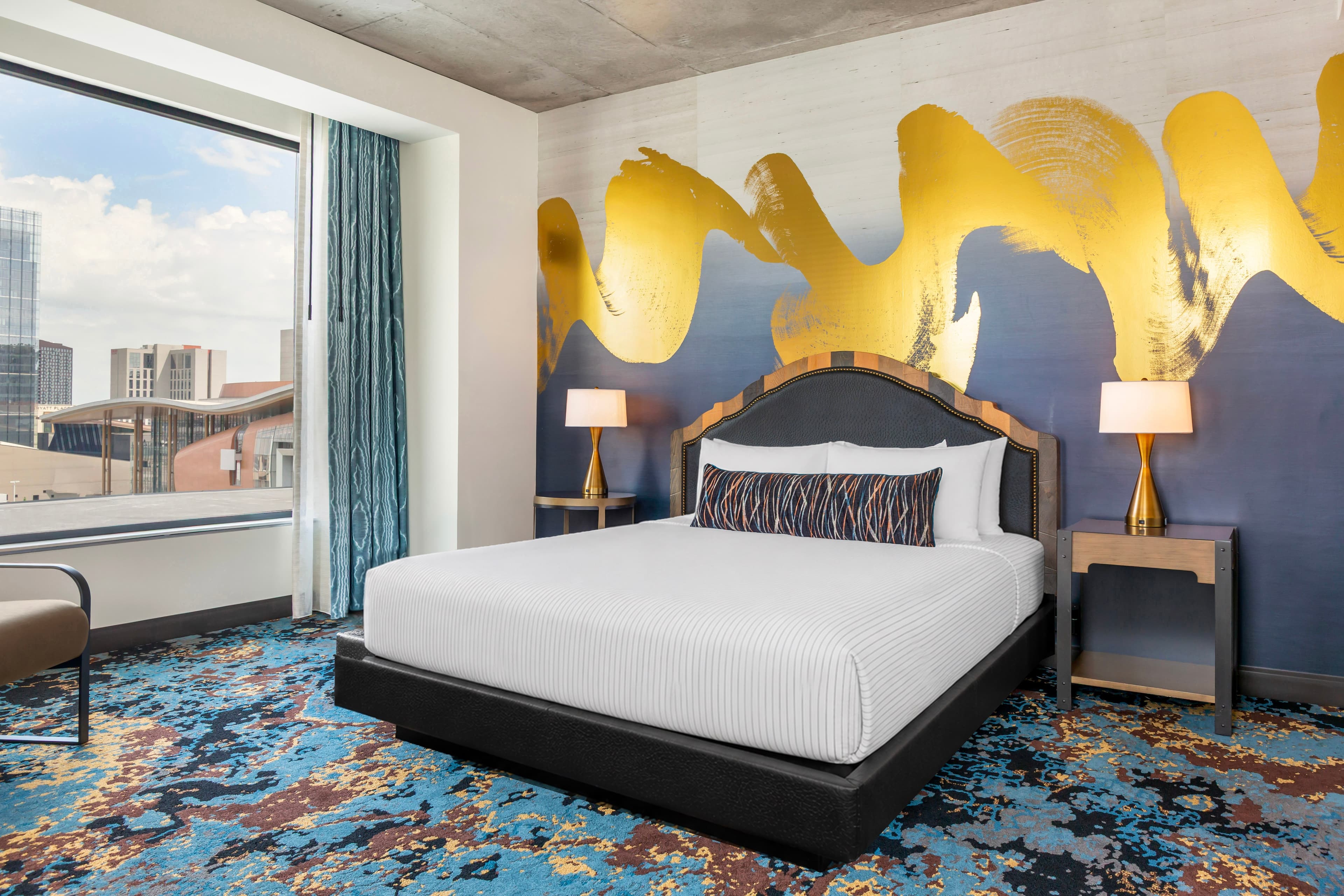 Cambria Hotel Nashville Downtown — 5