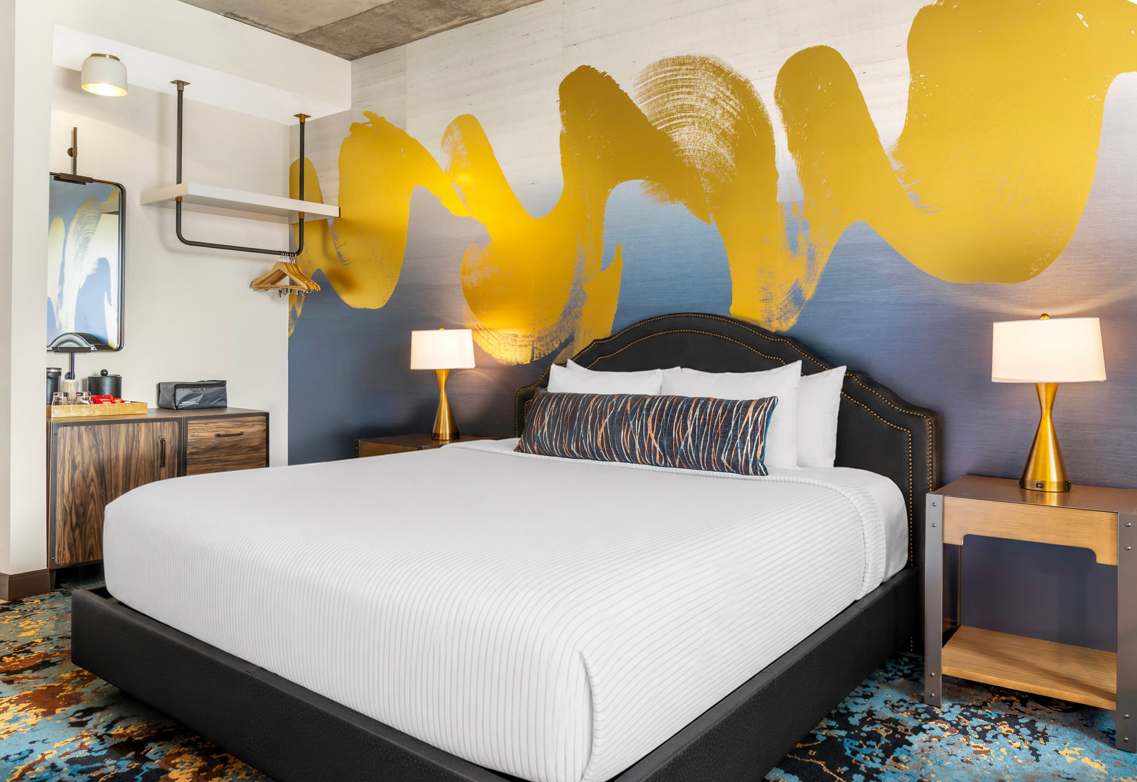 Cambria Hotel Nashville Downtown — 6