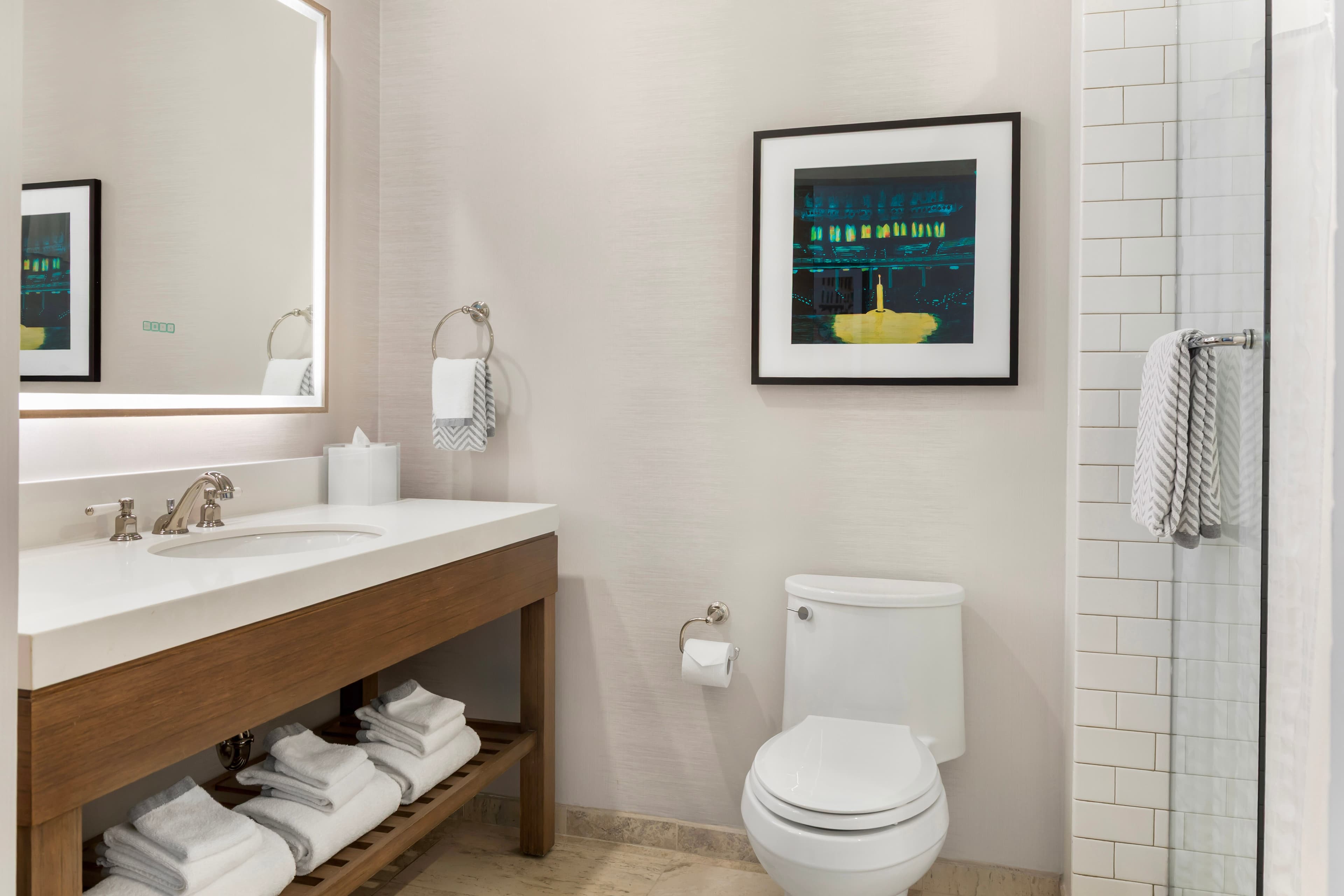 Cambria Hotel Nashville Downtown — 9