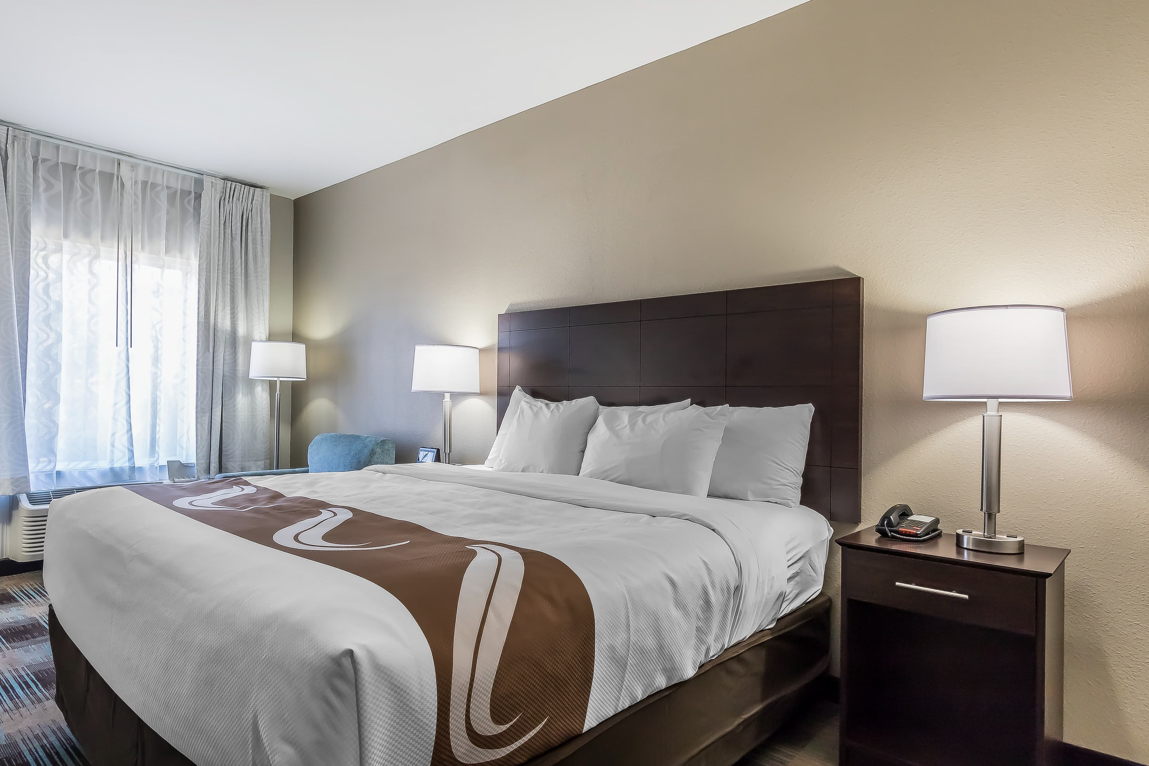 Quality Inn Pleasant View — 6
