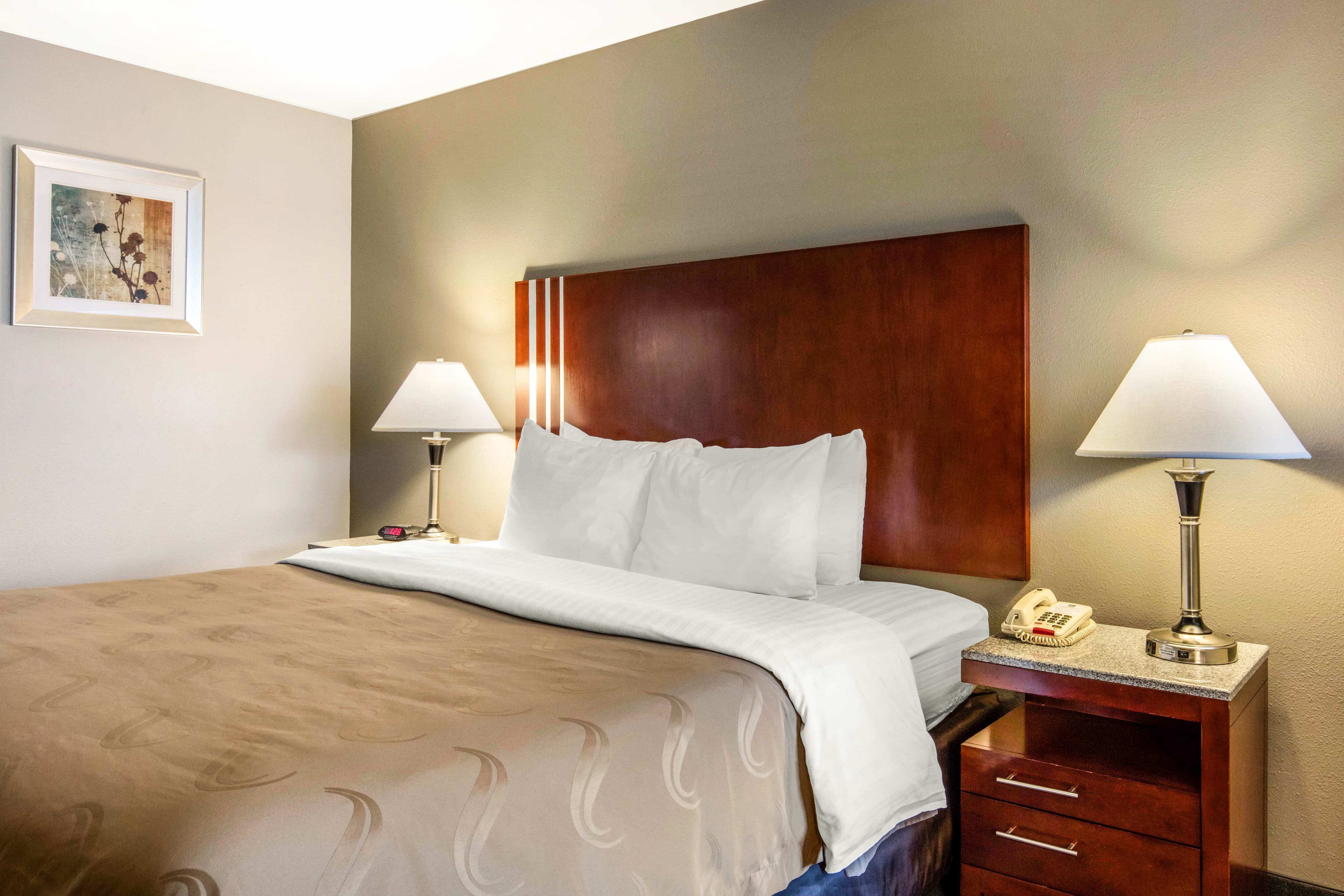 Quality Inn Memphis Airport - Image 2
