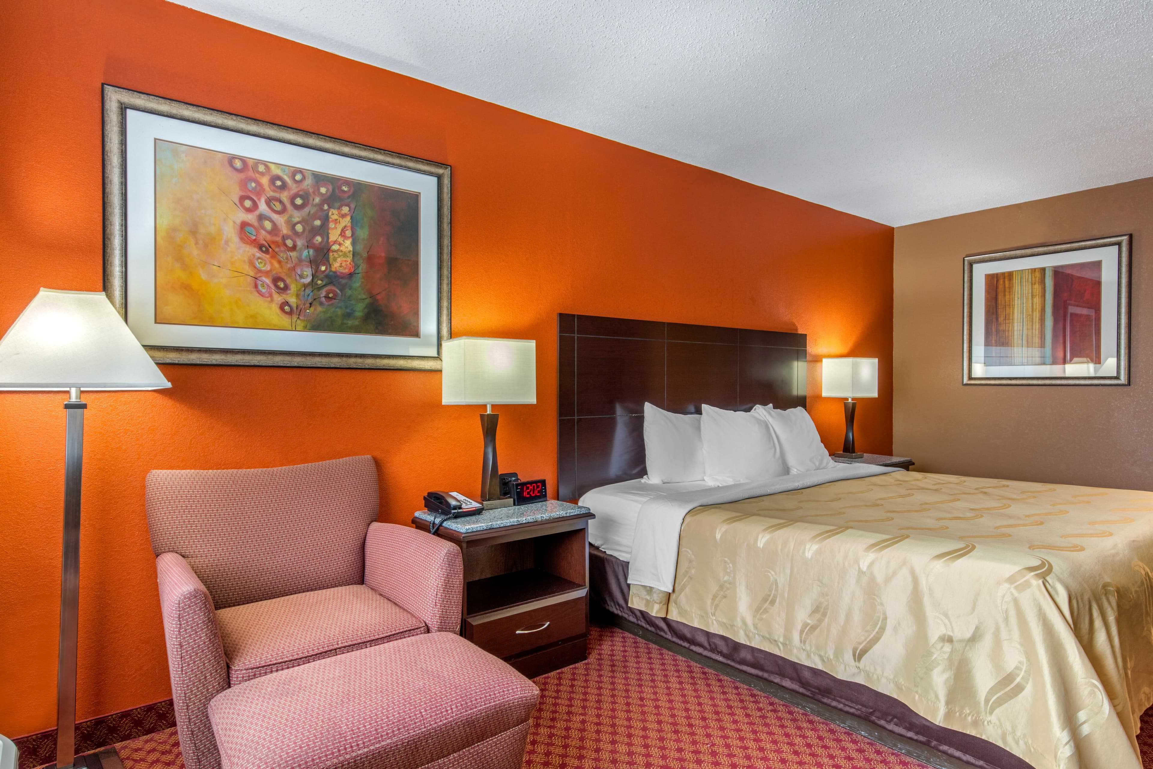 Quality Inn Kingston Springs - Image 4