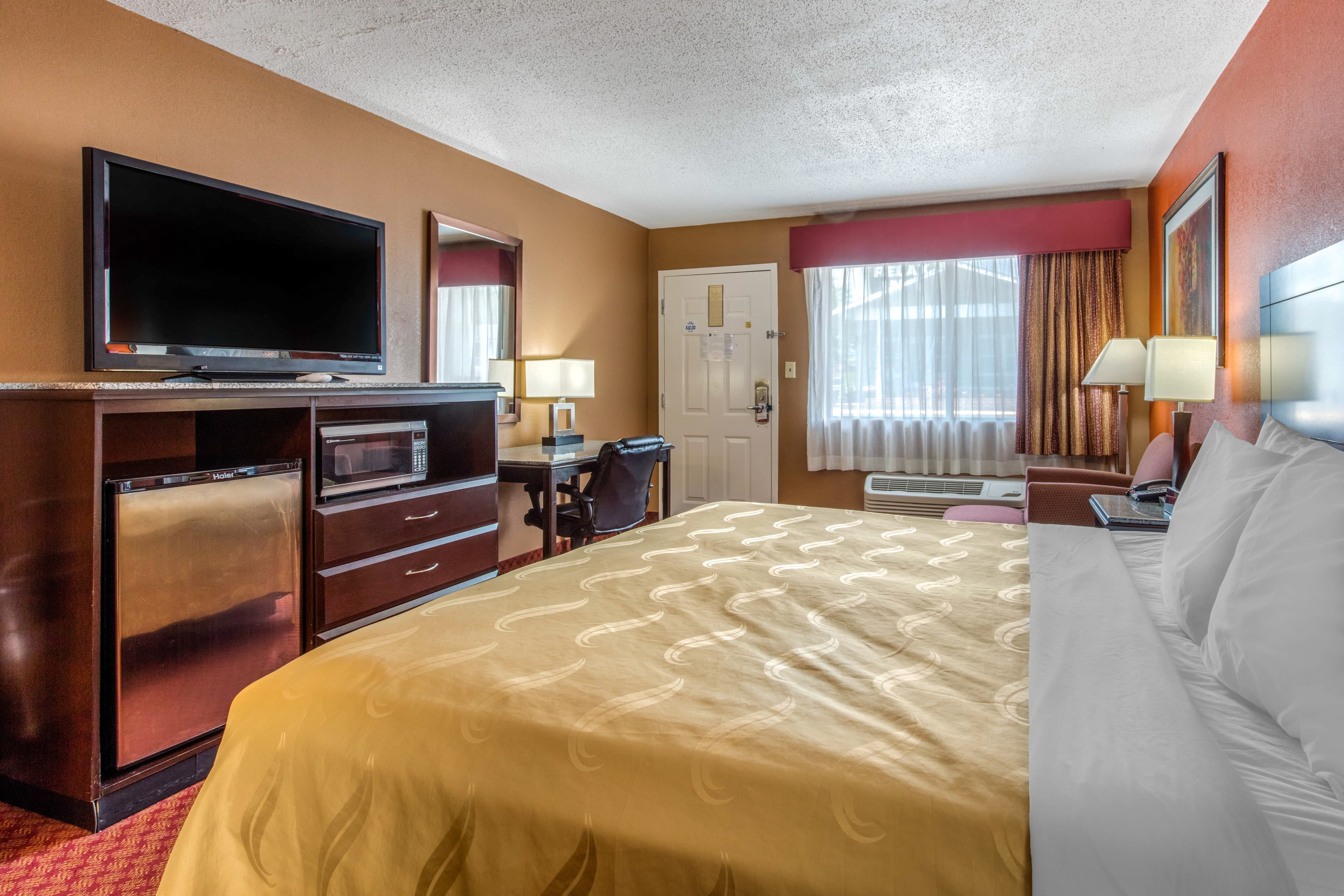 Quality Inn Kingston Springs - Image 5