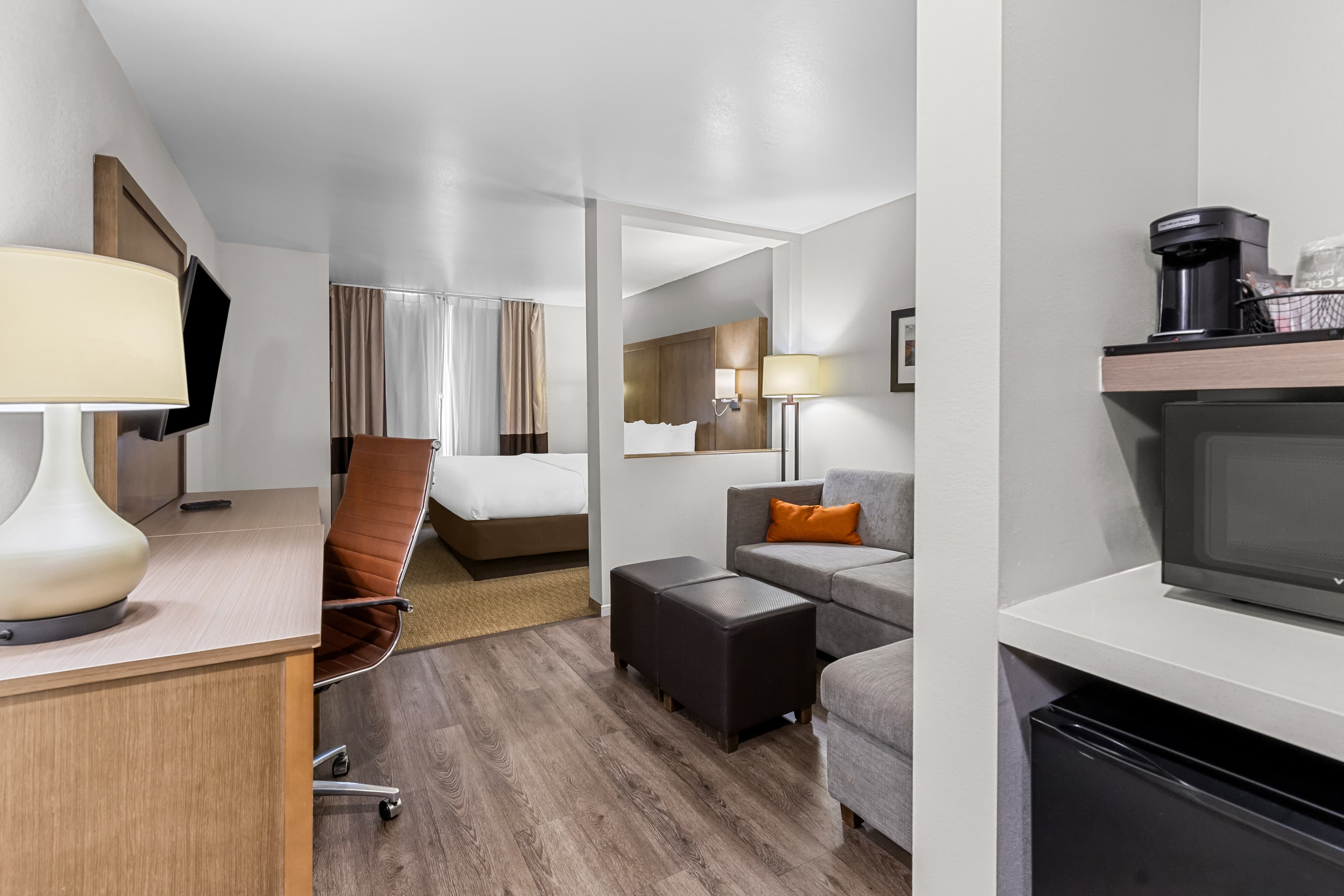 Comfort Suites Columbia I-65 — 13