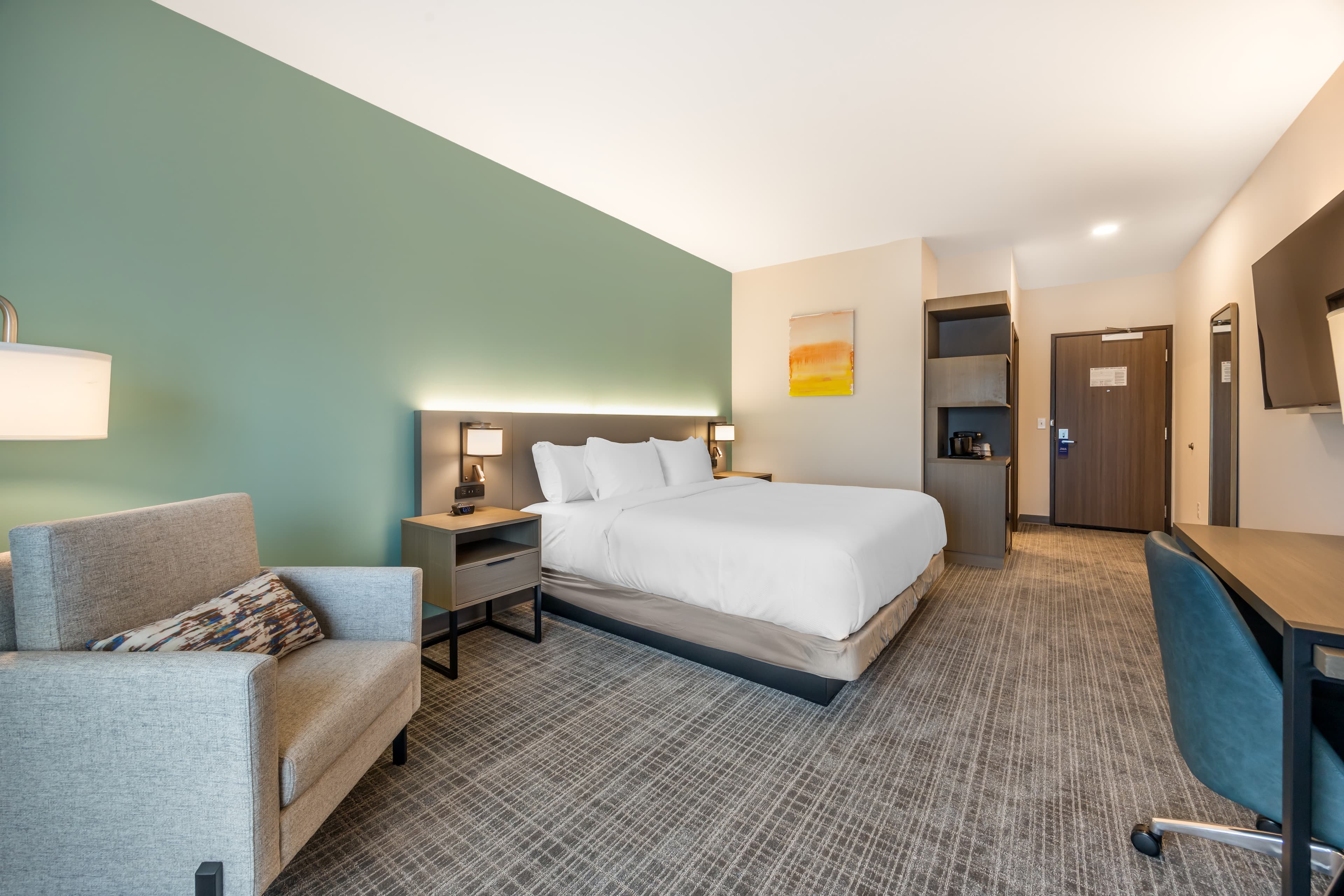 Comfort Inn & Suites Nashville - Bellevue Area - Image 3