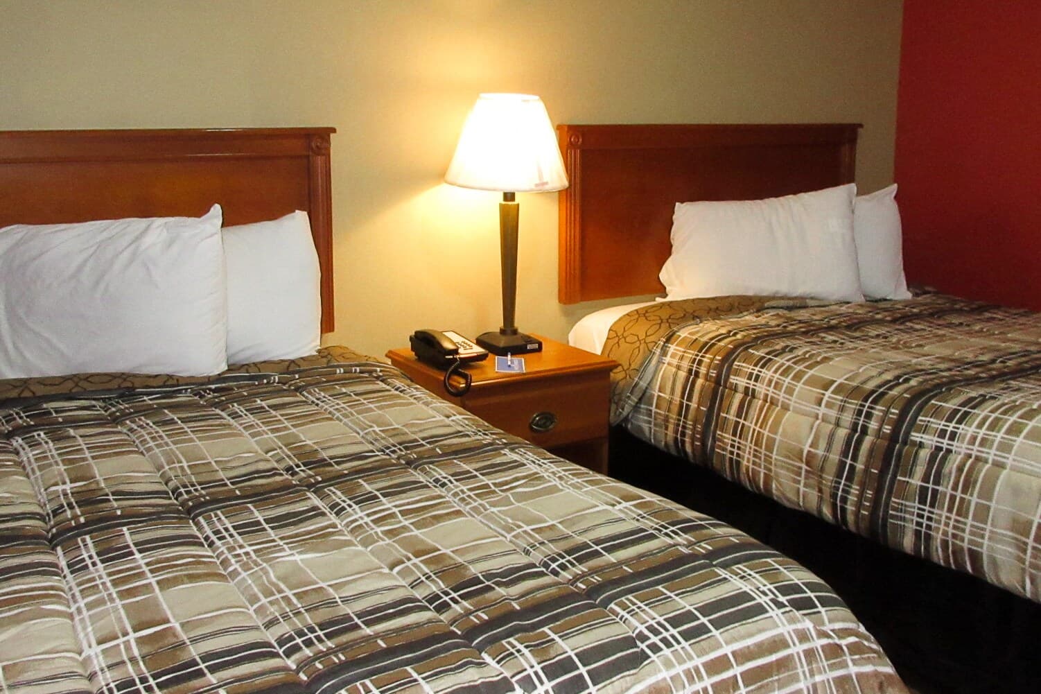 Rodeway Inn Murfreesboro Downtown - Image 2