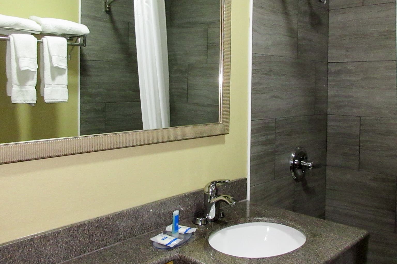 Rodeway Inn Murfreesboro Downtown — 10