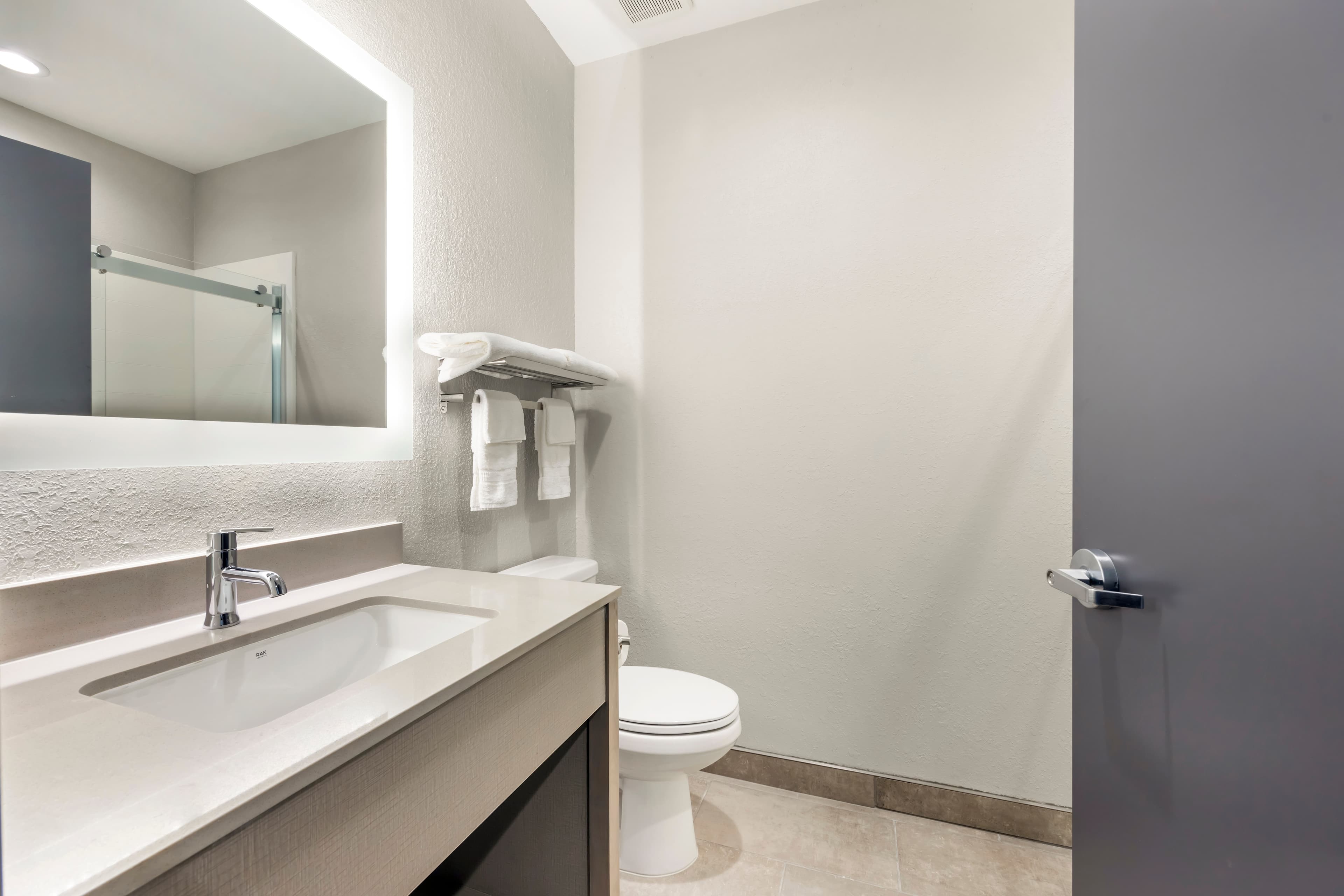 Quality Inn & Suites Joelton - Nashville — 9